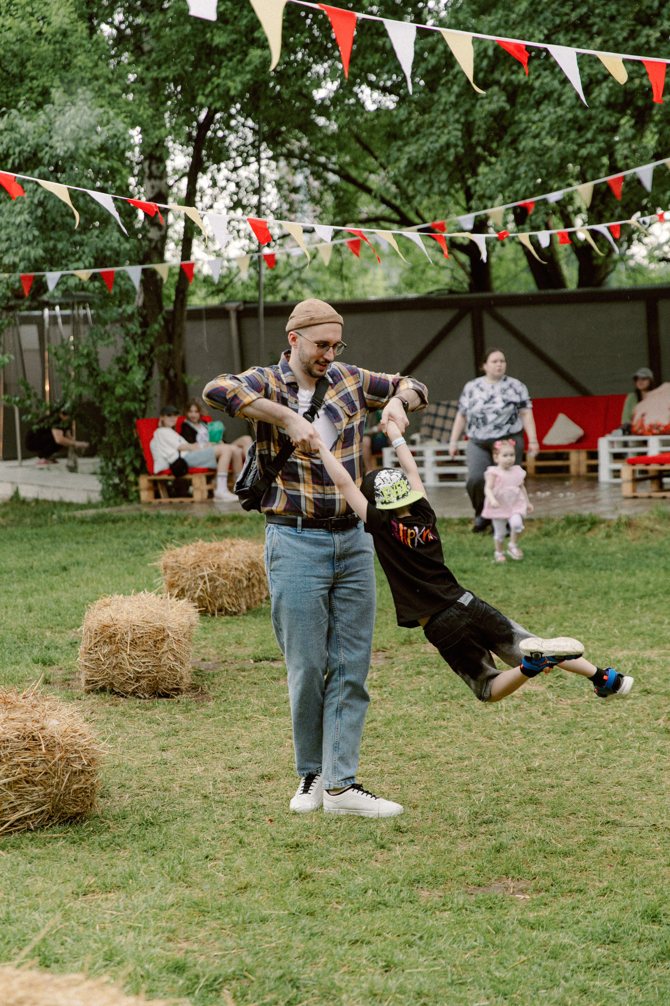 FUN&SUN ДАЧА. Свадебный и репортажный фотограф