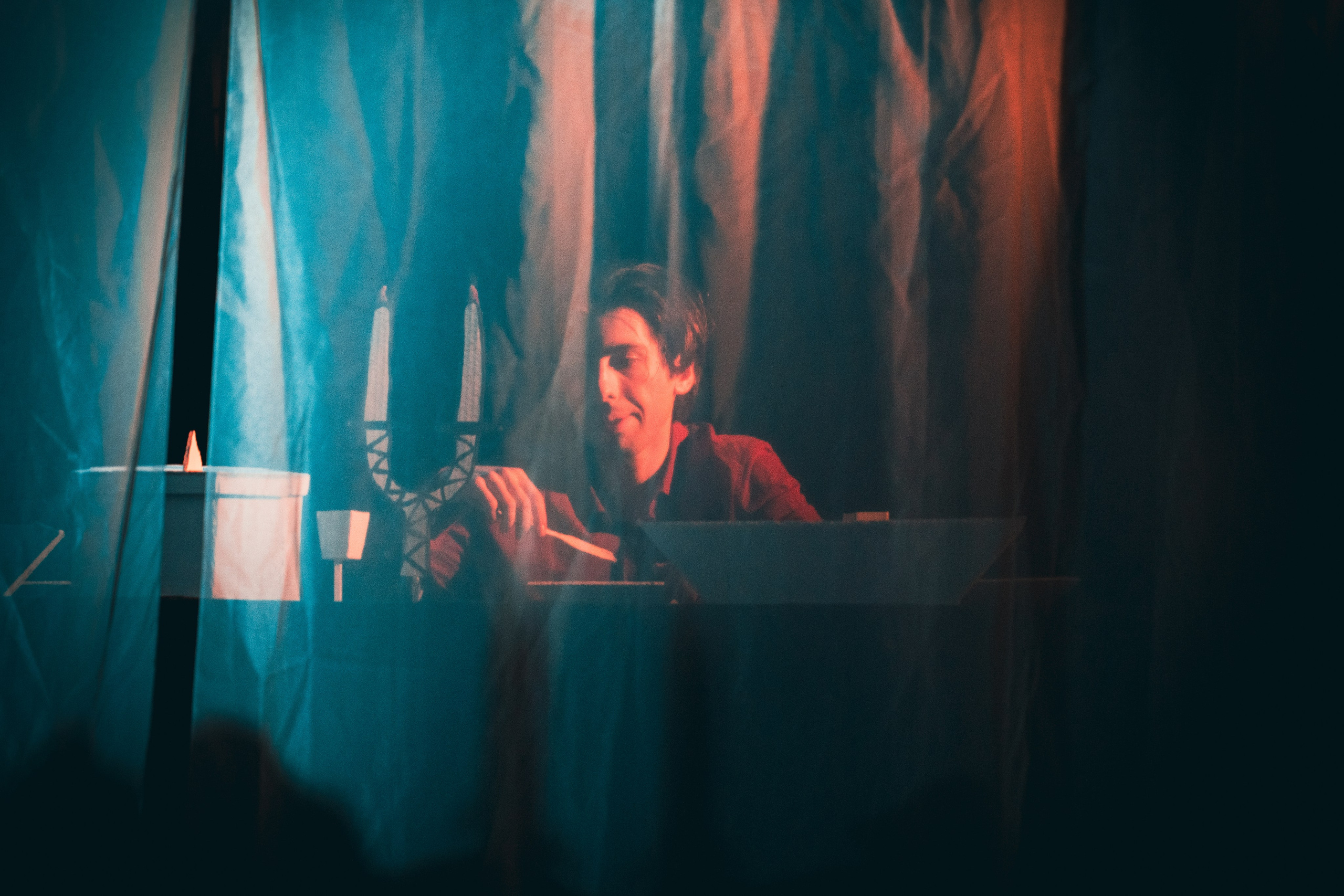 Стеклянный зверинец. Фотограф и оператор в Москве Елизавета Коргалидзе