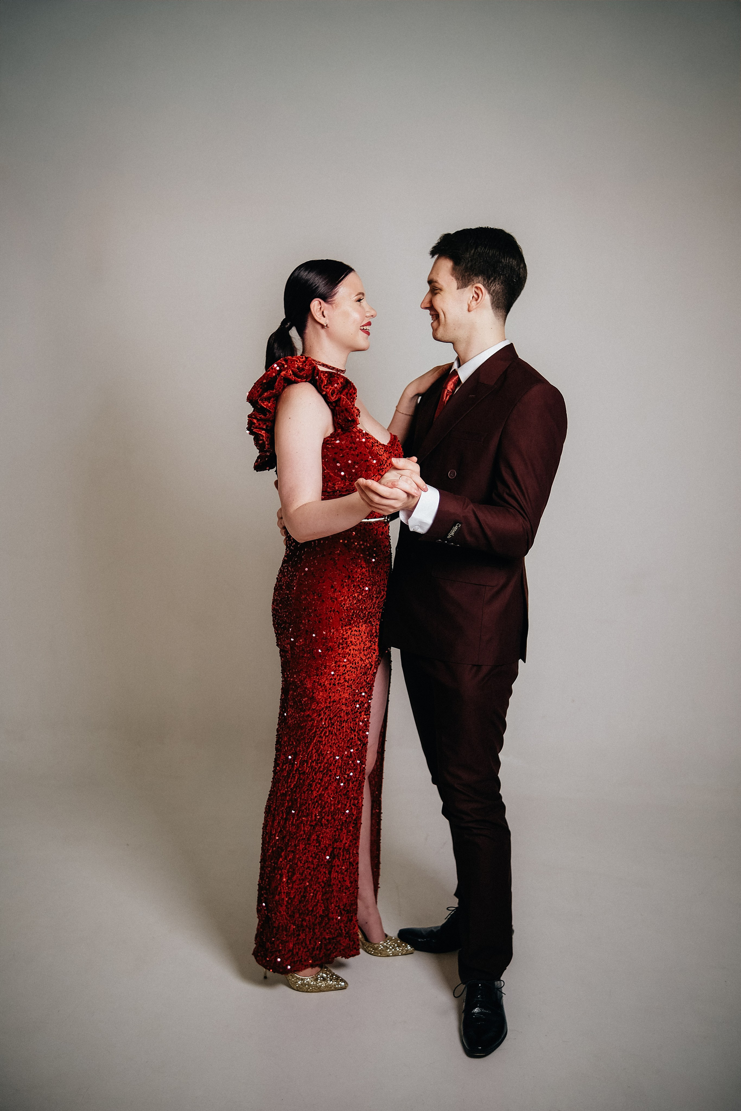 Галя & Влад. Phdkvmr.ru