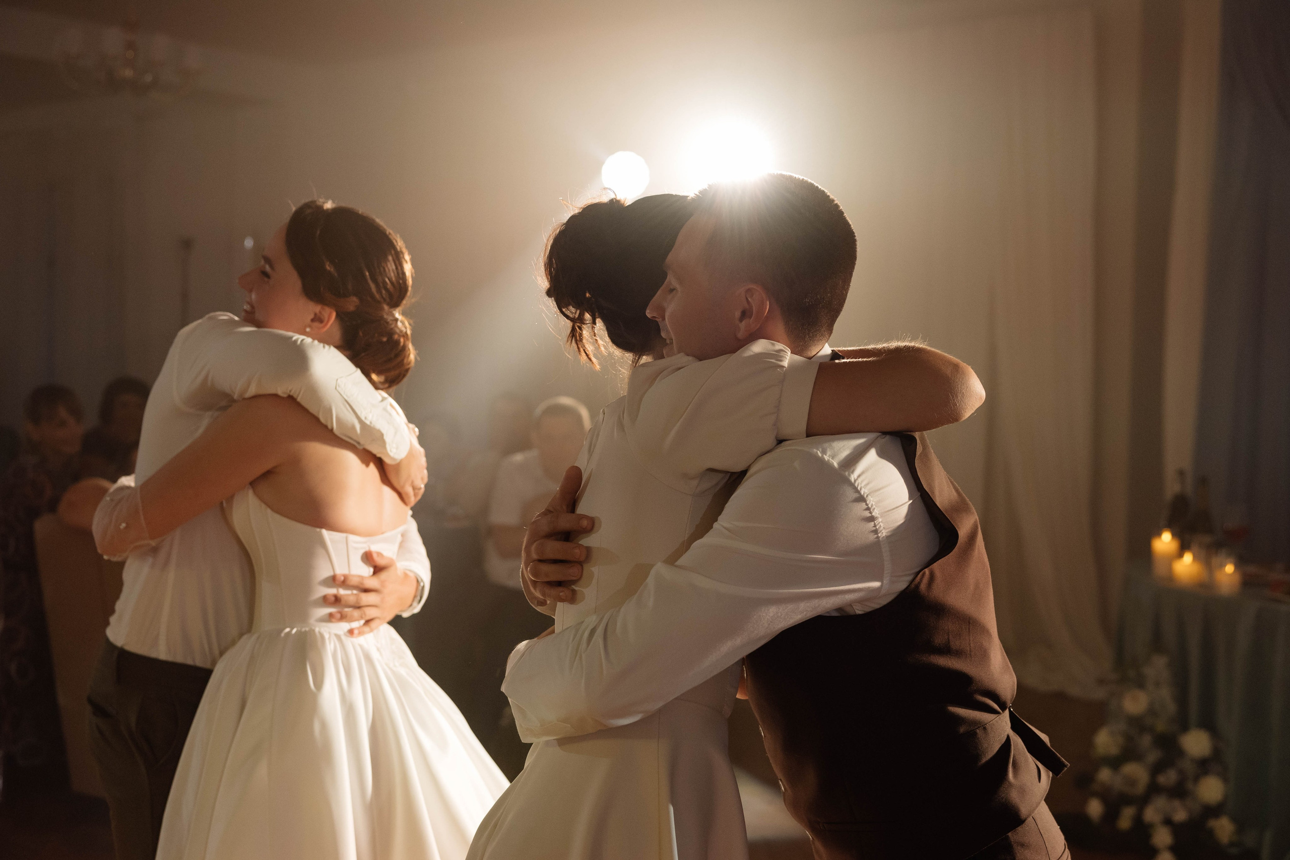 Ян & Марина. Свадебный фотограф Красноярск Элина Леонова