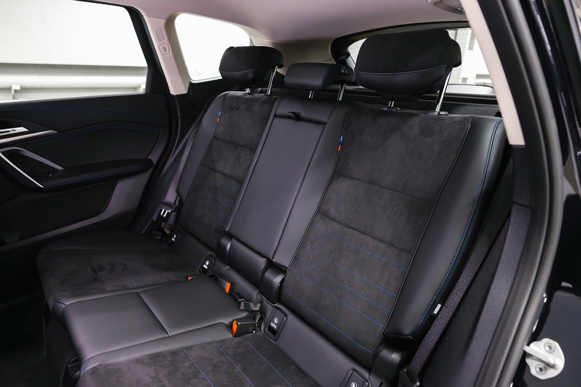 BMW X1 25Li. Новые автомобили