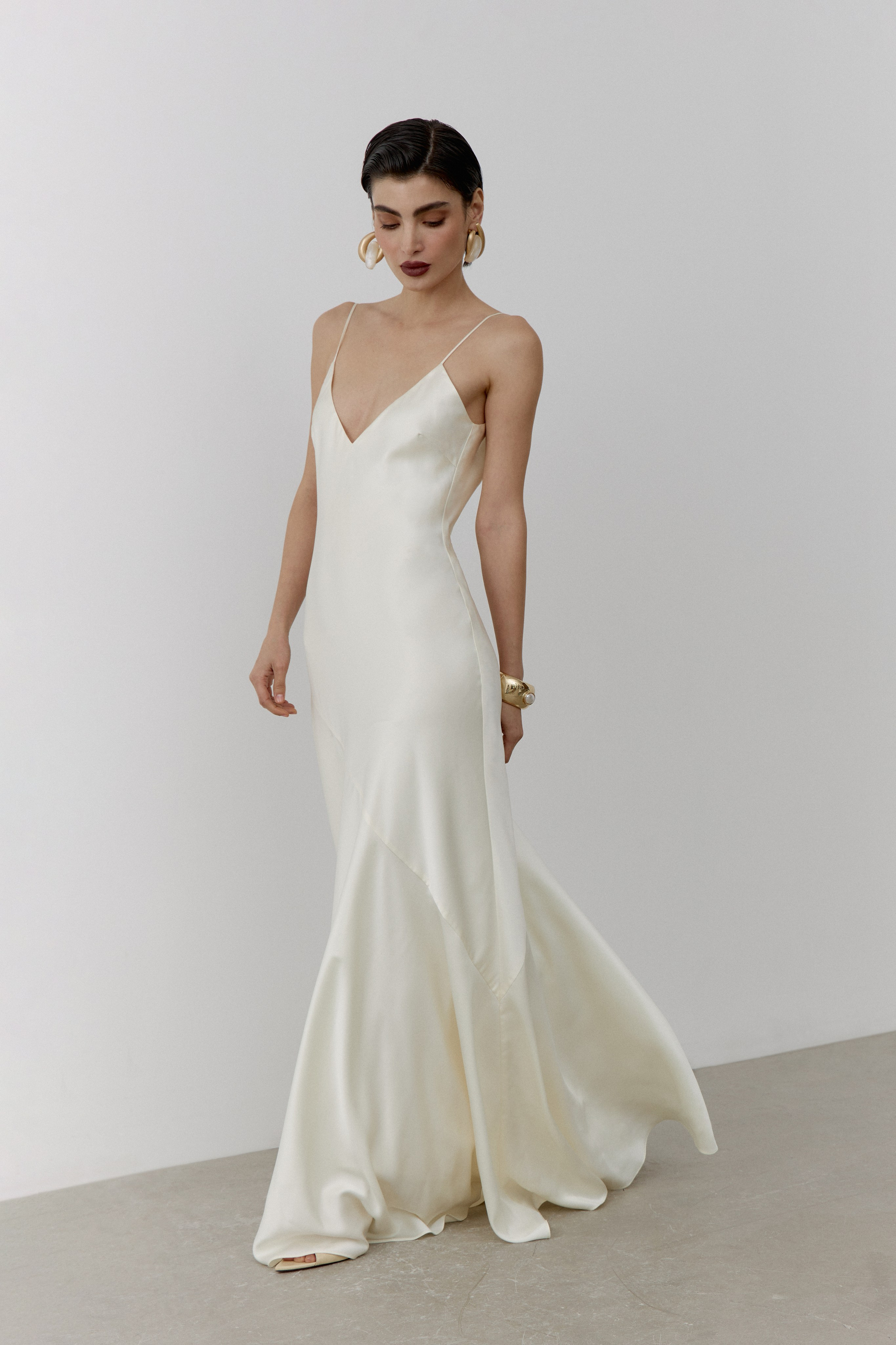 OTTE brand. Fashion and model test photographer based in Dubai and Abu-Dhabi