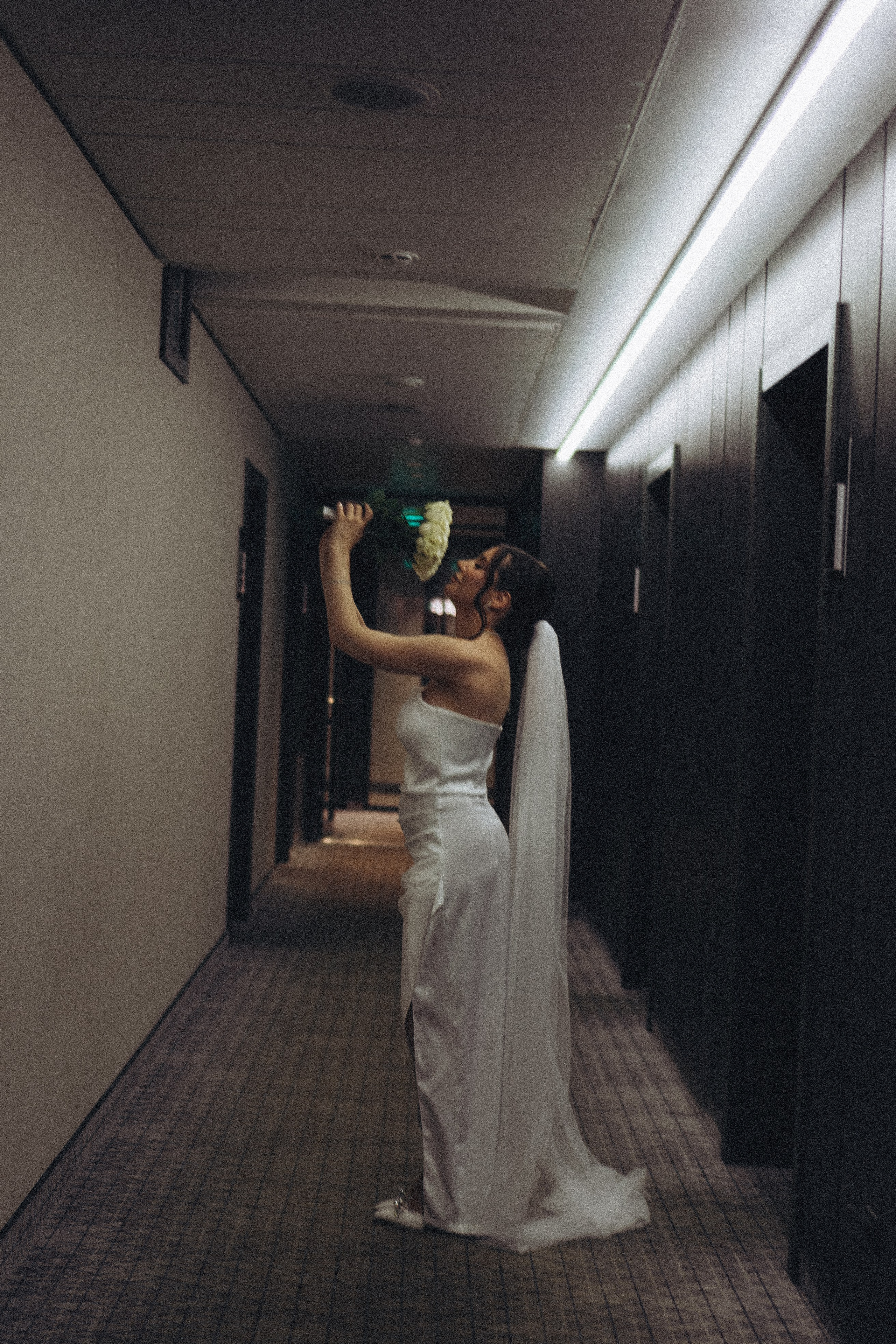 СВАДЕБНАЯ СЬЕМКА СБОРОВ ЖЕНИХА И НЕВЕСТЫ В ОТЕЛЕ И ТАКЖЕ ФОТОСЕССИИЯ В ОТЕЛЕЕ МЕГАПОЛИС БРЯНСК. Профессиональный фотограф, Санкт-Петербург — Виктория Богомолова