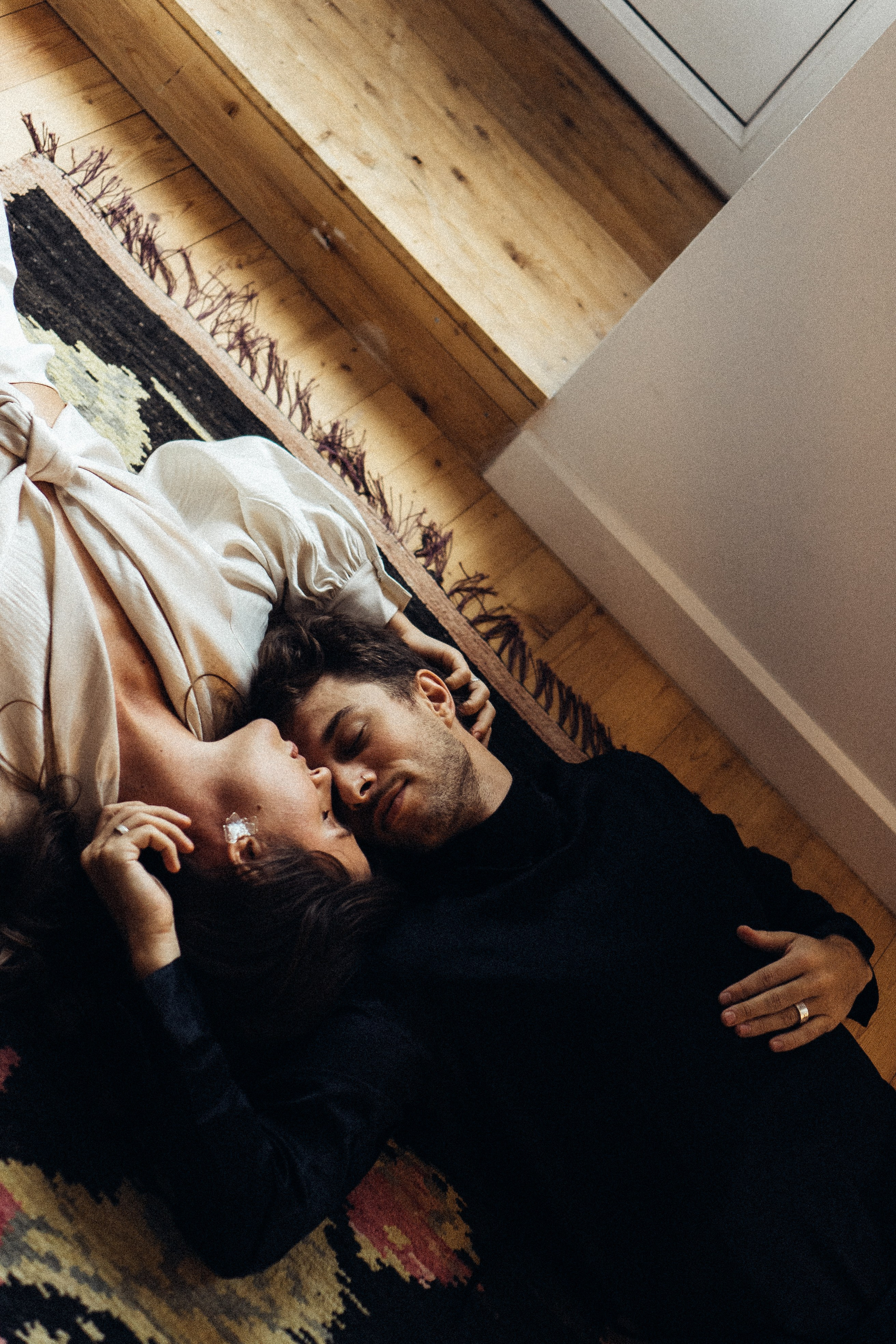 УТРО ЖЕНИХА И НЕВЕСТЫ В ПИТЕРСКОЙ КВАРТИРЕ И СЬЕМКА С СВАДЕБНЫХ ОБРАЗАХ. Профессиональный фотограф, Санкт-Петербург — Виктория Богомолова