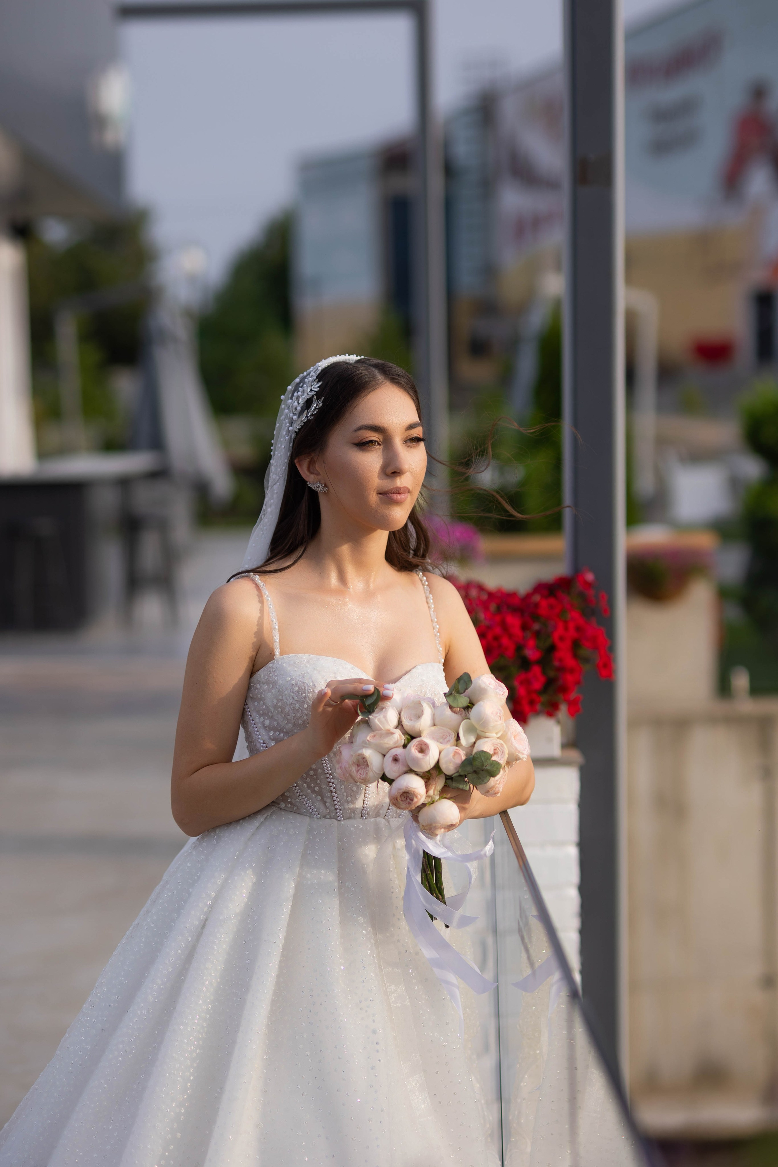 Милана и. Видеосьемка, фотосьемка свадеб, юбилеев, утренников в Краснодарском кр