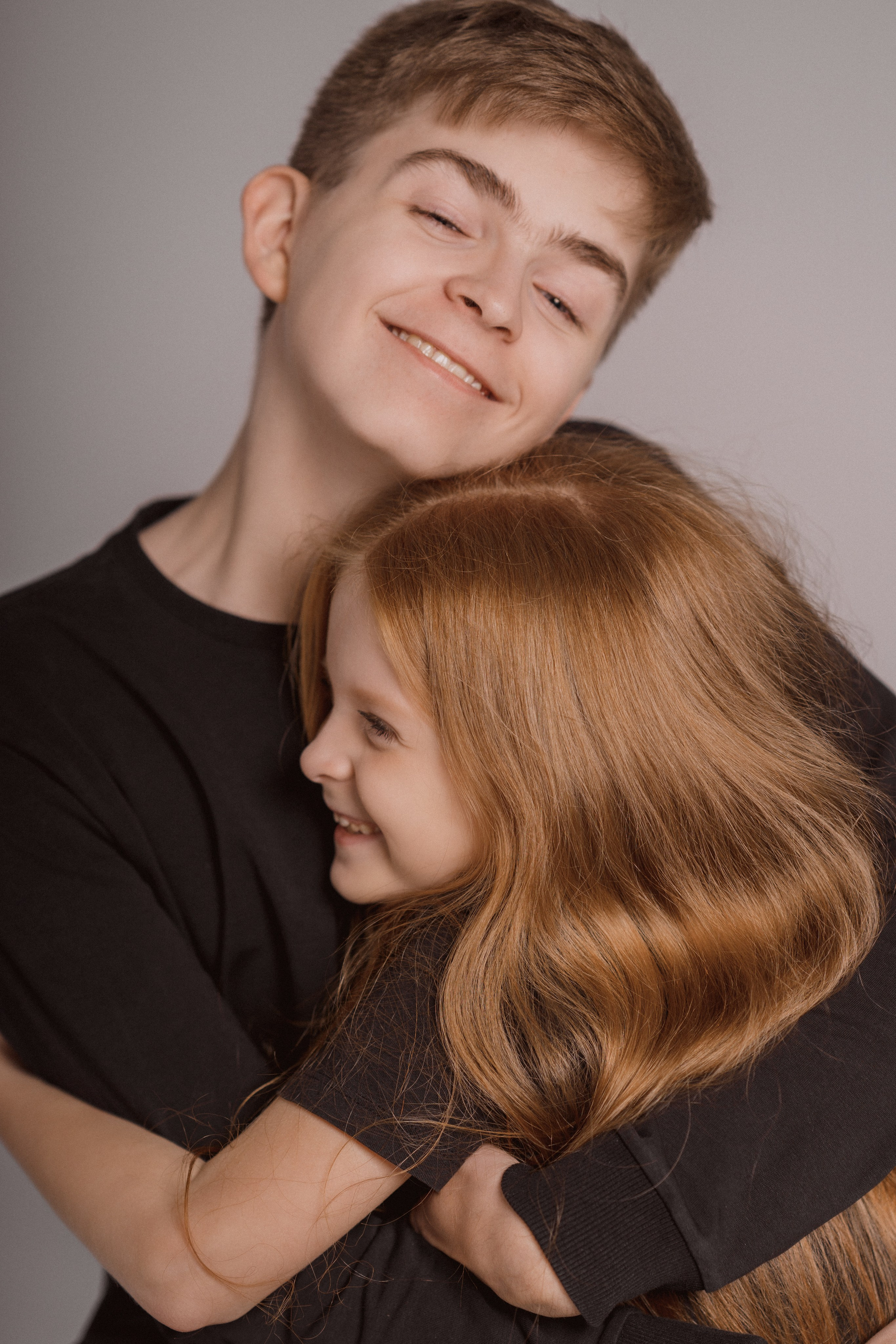 Алиса и ее брат. Семейный и детский фотограф в Сергиев Посаде, Хотьково Якимчук Любовь