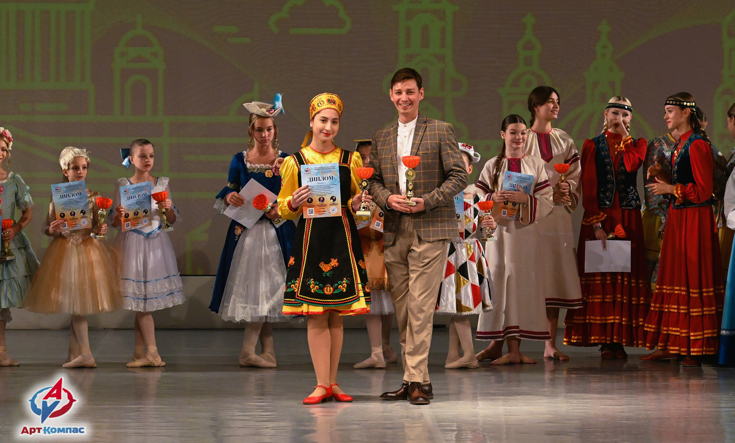 05.10.2025 Всероссийский фестиваль талантов «НЕВСКИЕ ВСТРЕЧИ» г. Санкт-Петербург. Медиастудия Фото Концепт