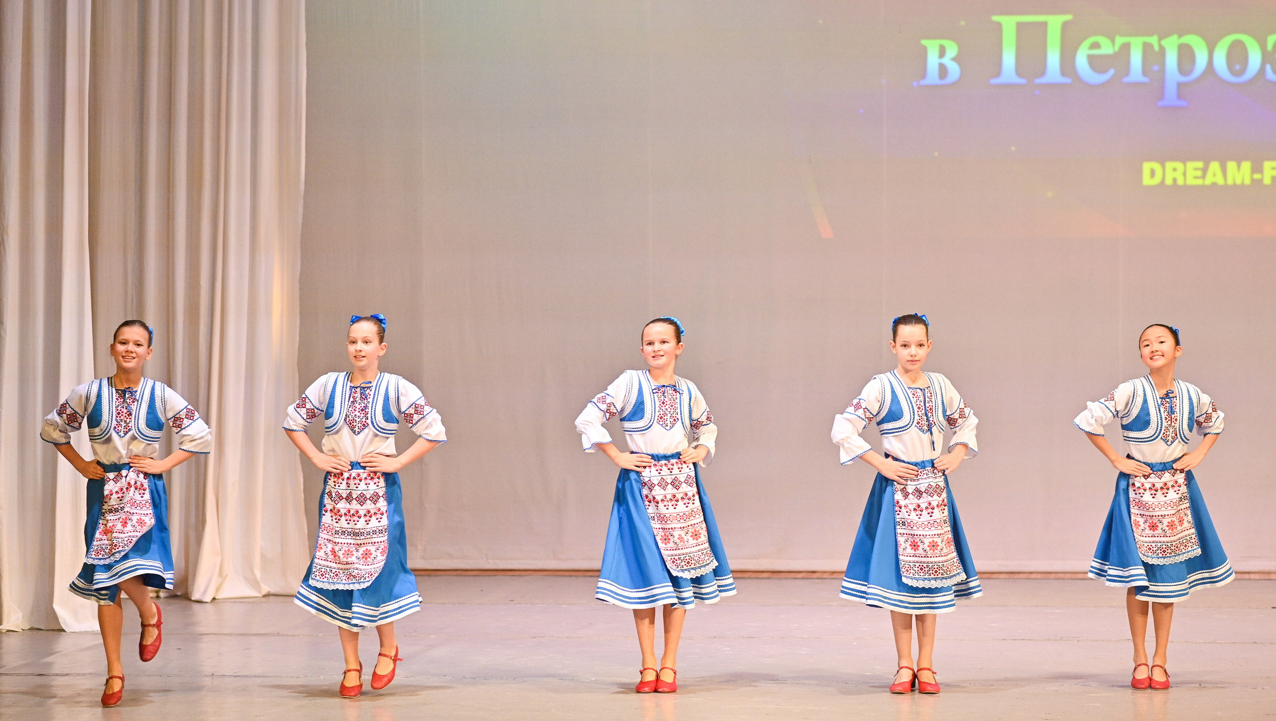 30.11.2024 Фестивальное движение «Шаг к мечте» г. Петрозаводск. Медиастудия Фото Концепт