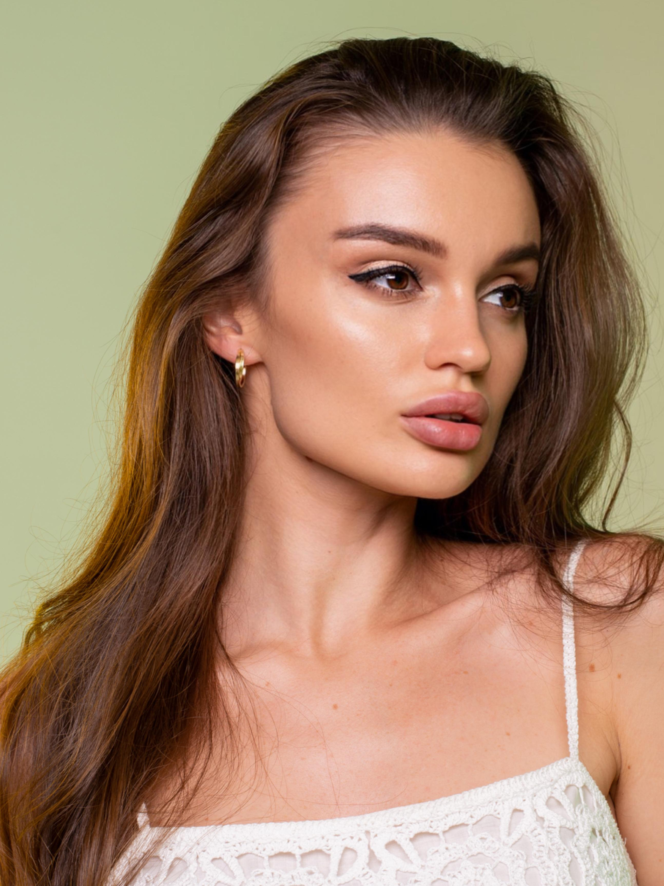 Ювелирная съемка для маркетплейсов. ТМ Продакшн — Съемка для маркетплейсов в Москве