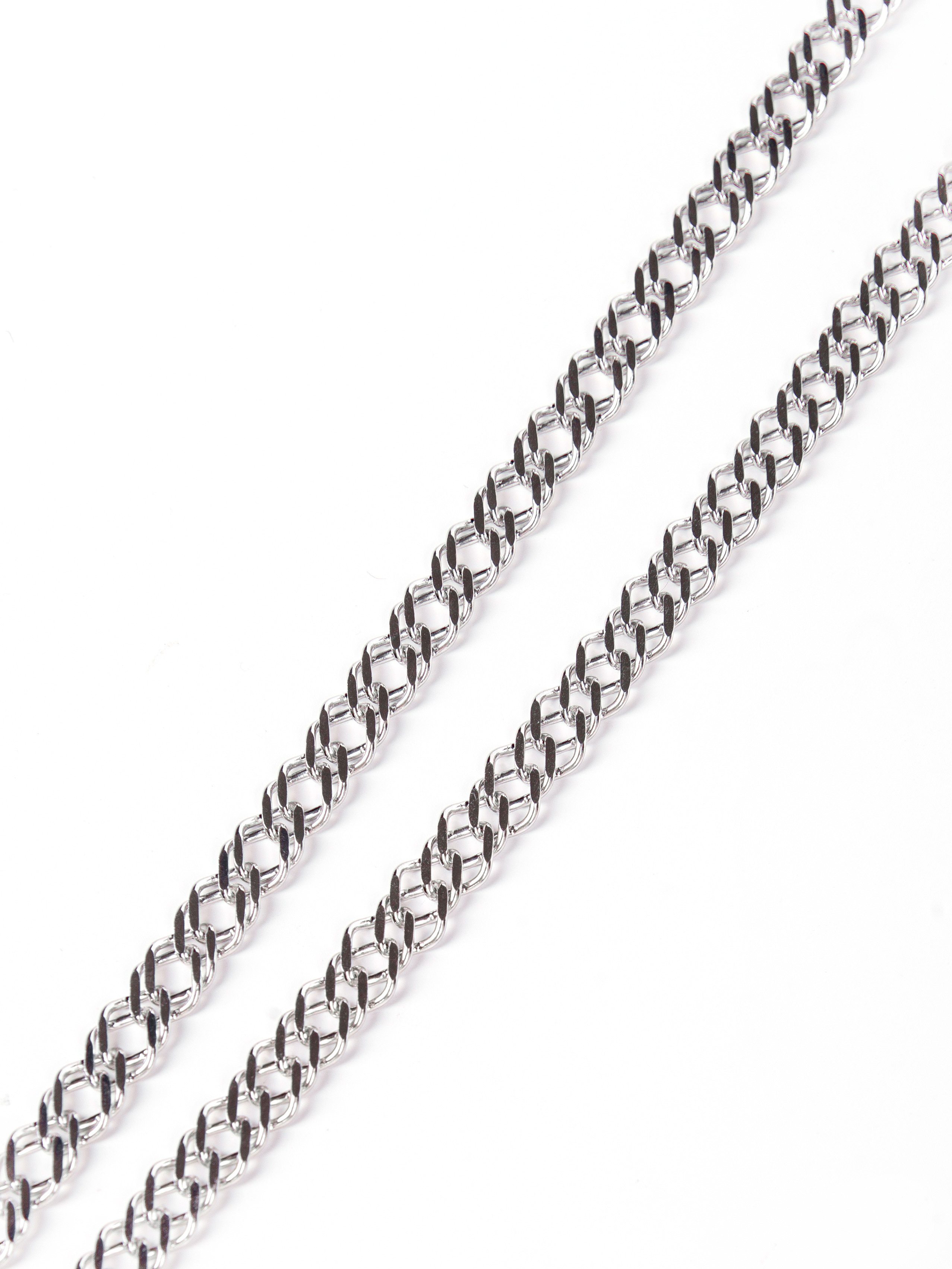 Ювелирная съемка для маркетплейсов. ТМ Продакшн — Съемка для маркетплейсов в Москве