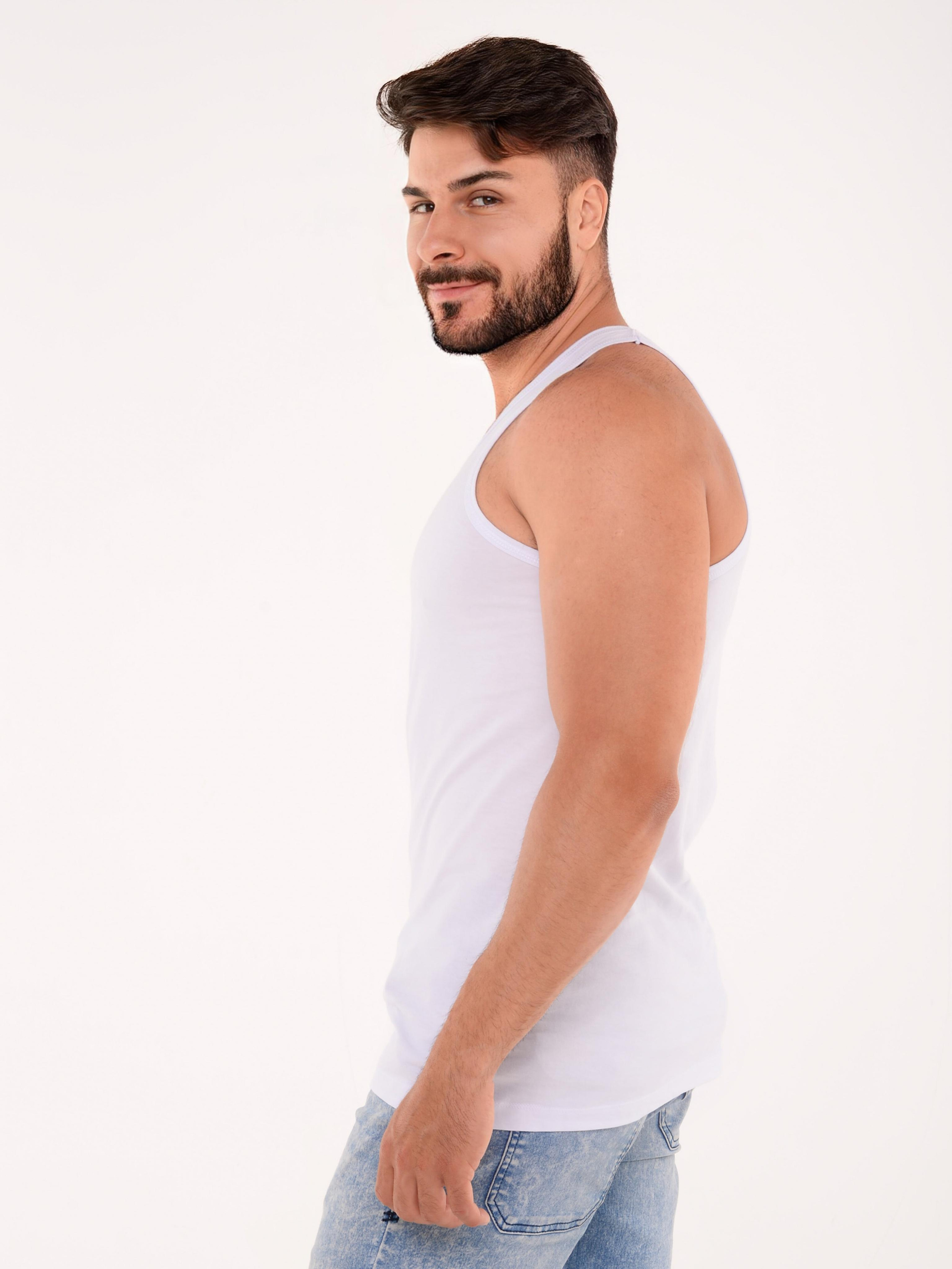 Модельная съемка на циклораме для маркетплейсов. ТМ Продакшн — Съемка для маркетплейсов в Москве