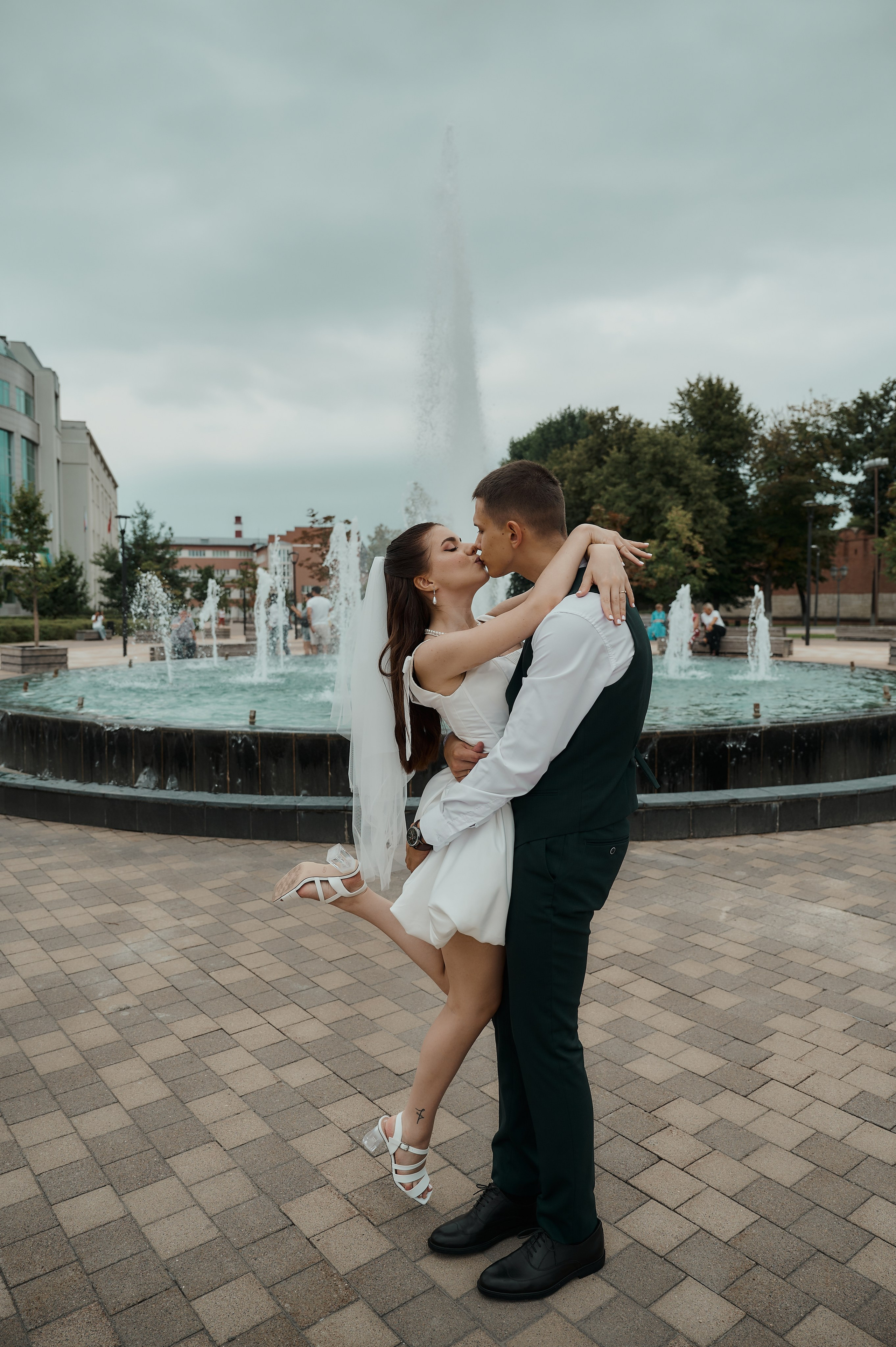 Свадебная прогулка по Туле. Свадебный фотограф в Туле Никита Беляев