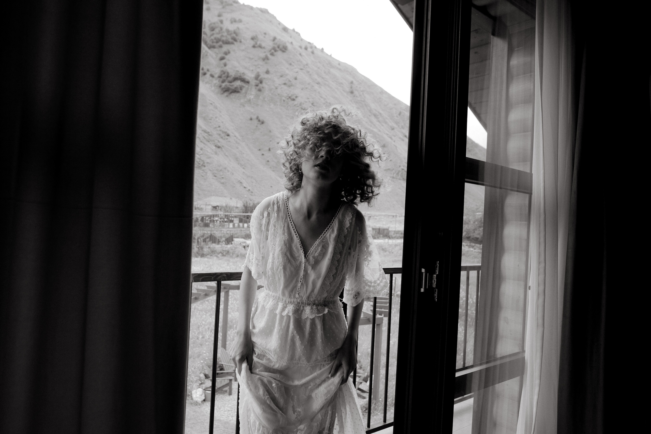 Nikita & Nastya. Wedding at Kazbeg. Свадебный фотограф Грузия Alex and Polly