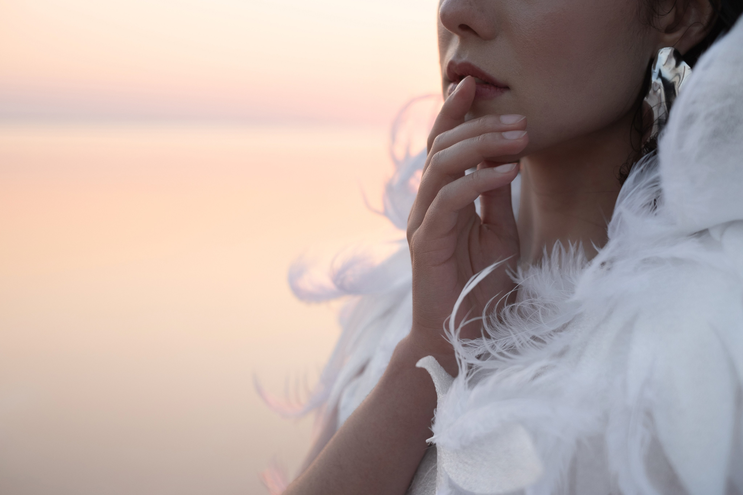 Фотосессия в садах: Персик, лаванда, мак, виноград, подсолнух, ромашка, сирень и др. Профессиональная фотосъемка в Крыму. Натуральные эмоции и живые кадры. Забронируйте дату прямо сейчас!