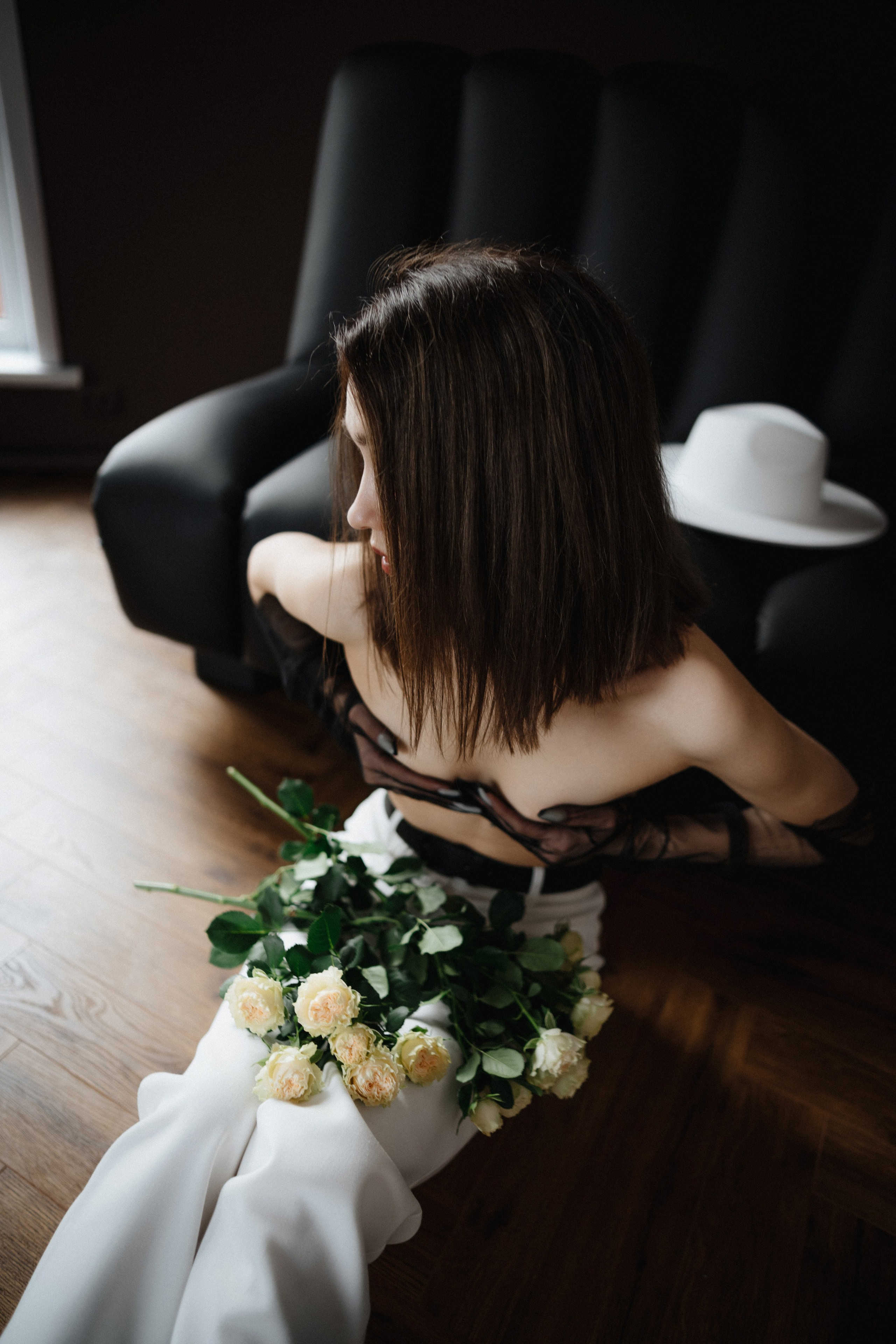 HB in Brown. Фотограф Иркутск, Ангарск, Усолье-Сибирское. Выпускные альбомы