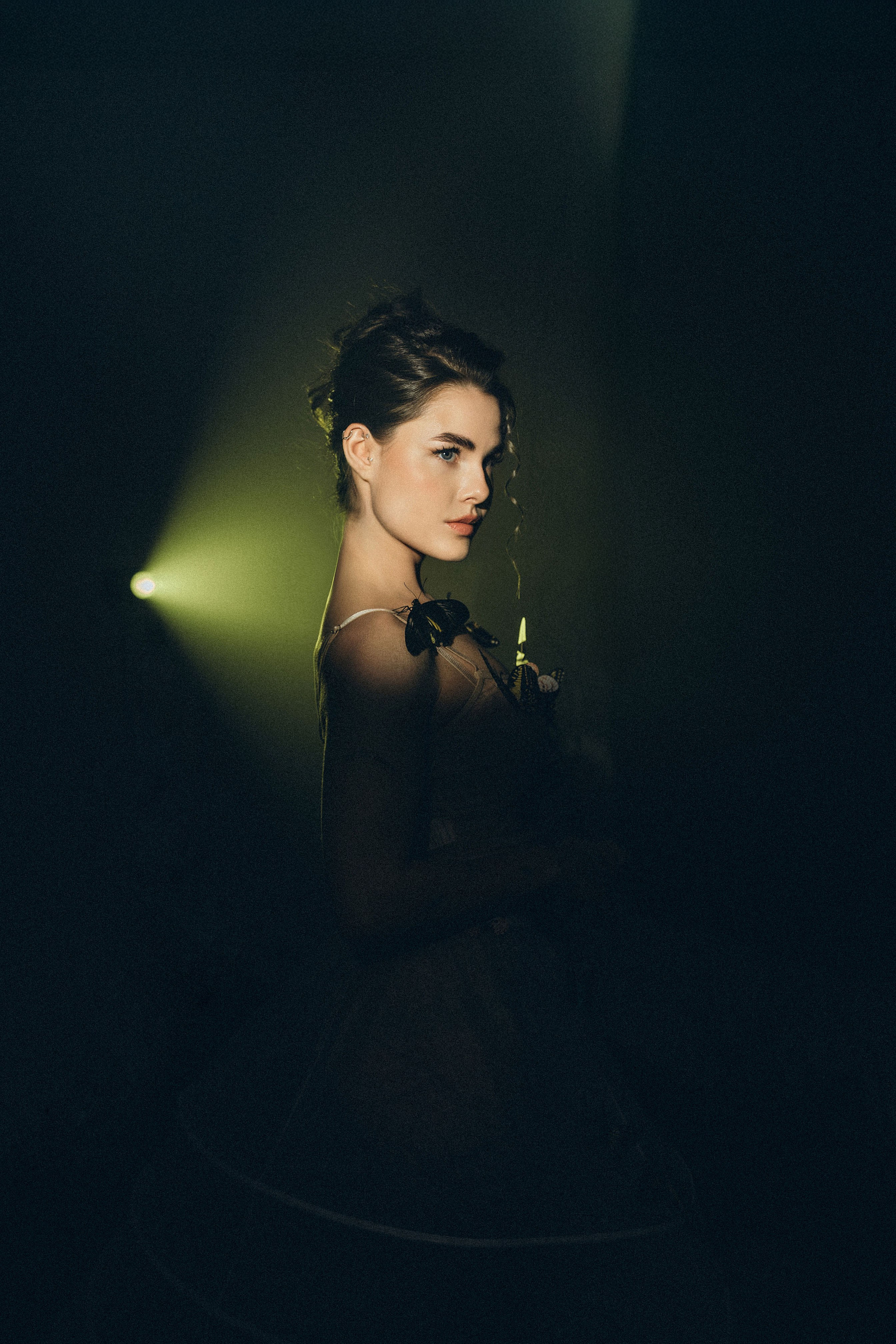 Мария с бабочками. Фотограф в Москве Ангелина Ким