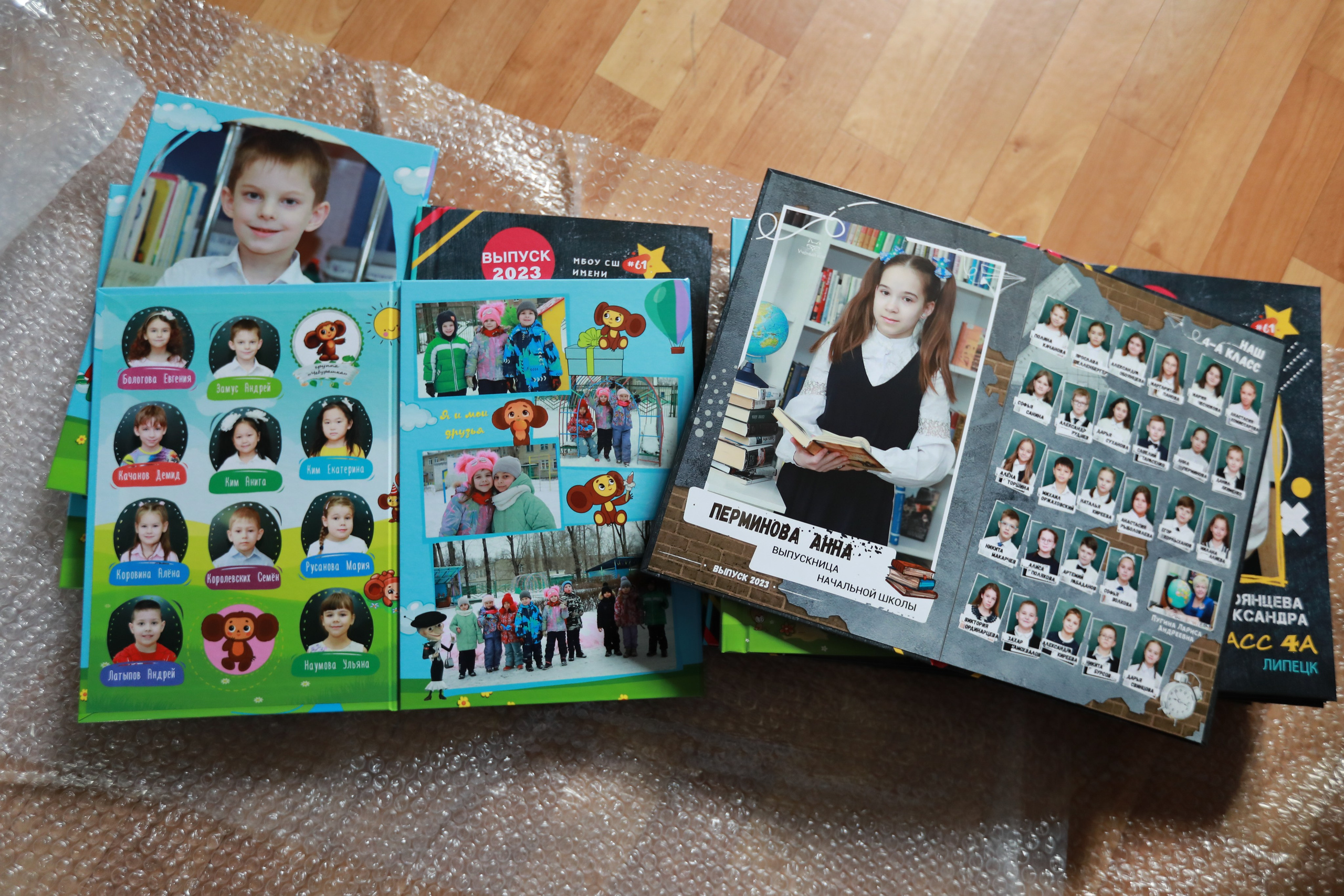 Готовые выпускные альбомы. Medlori fotobook Выпускные альбомы в Липецке Лариса Медведева