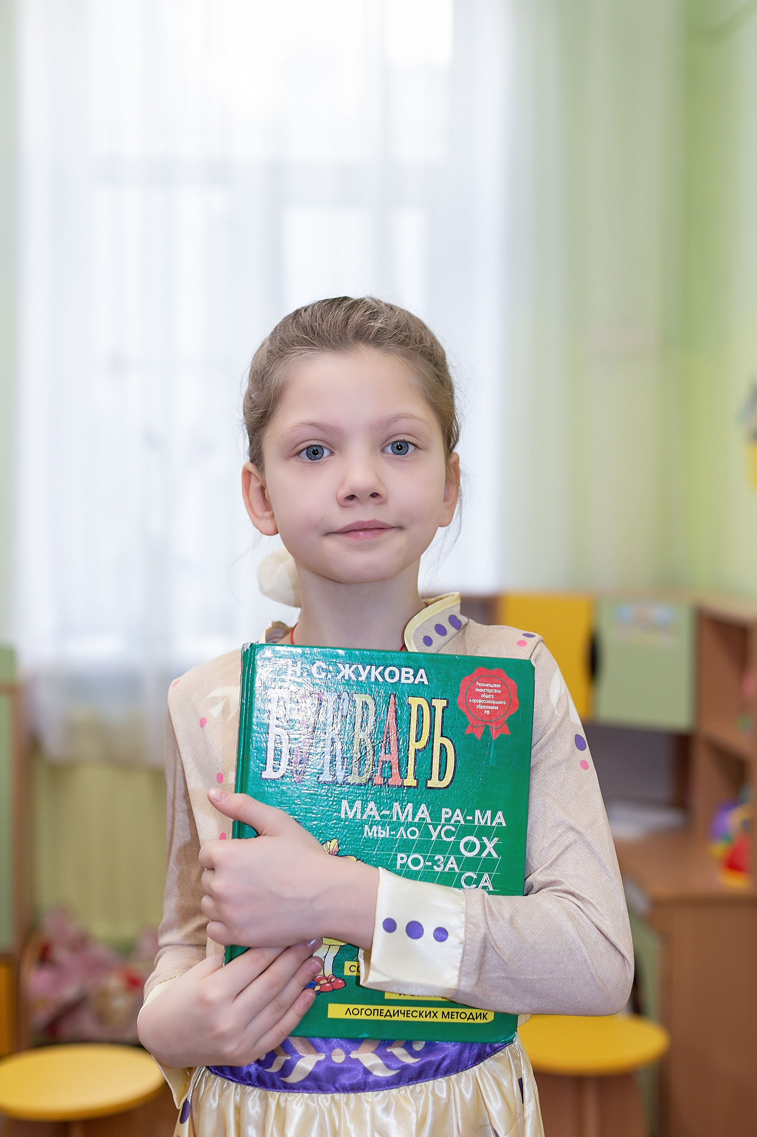 Выпускной фотоальбом 2025. Семейный фотограф в Санкт-Петербурге