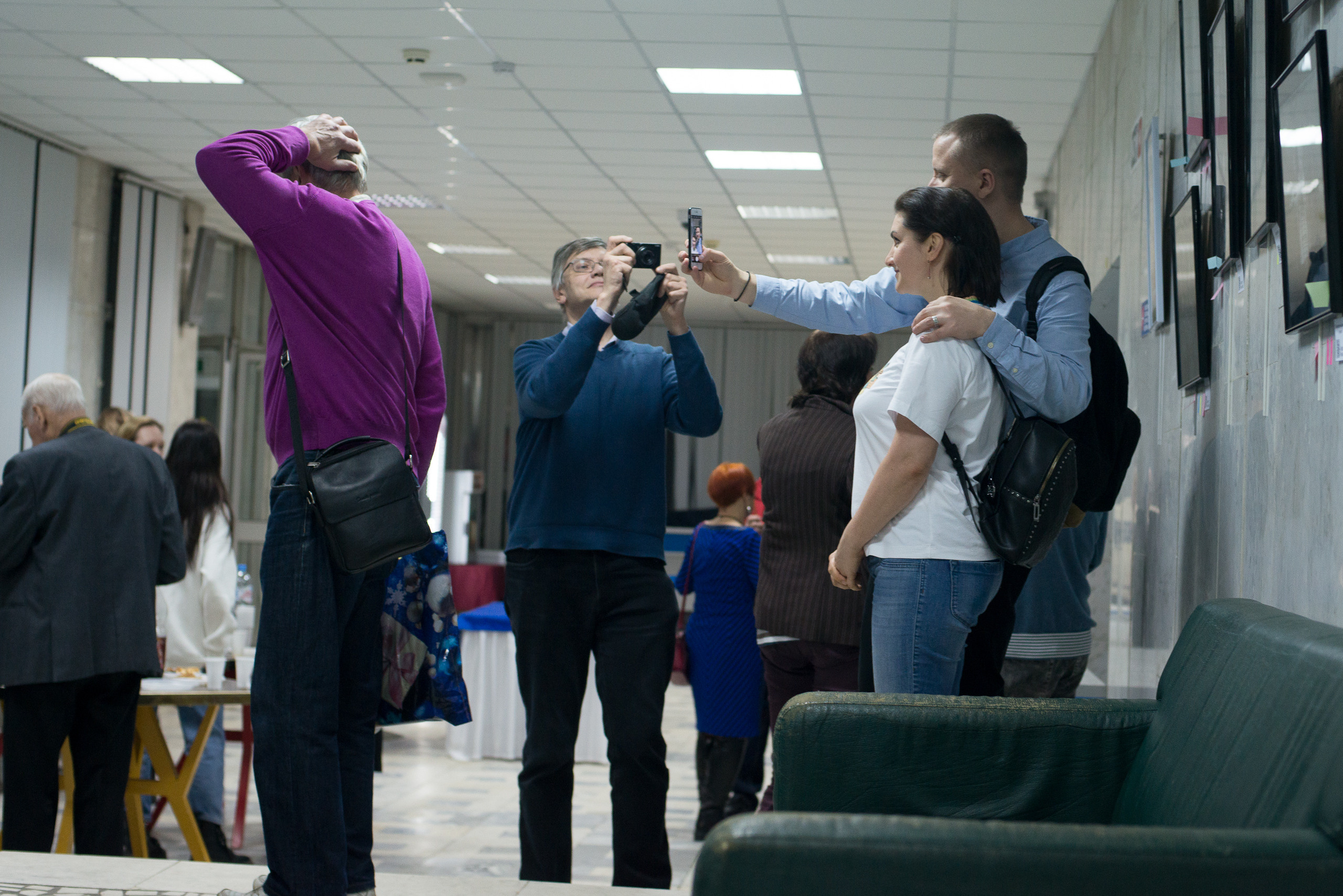 Вернисаж персональной фотовыставки Алексея Михайлова «В поисках смысла ". Портретный фотограф в Москве Алексей Михайлов