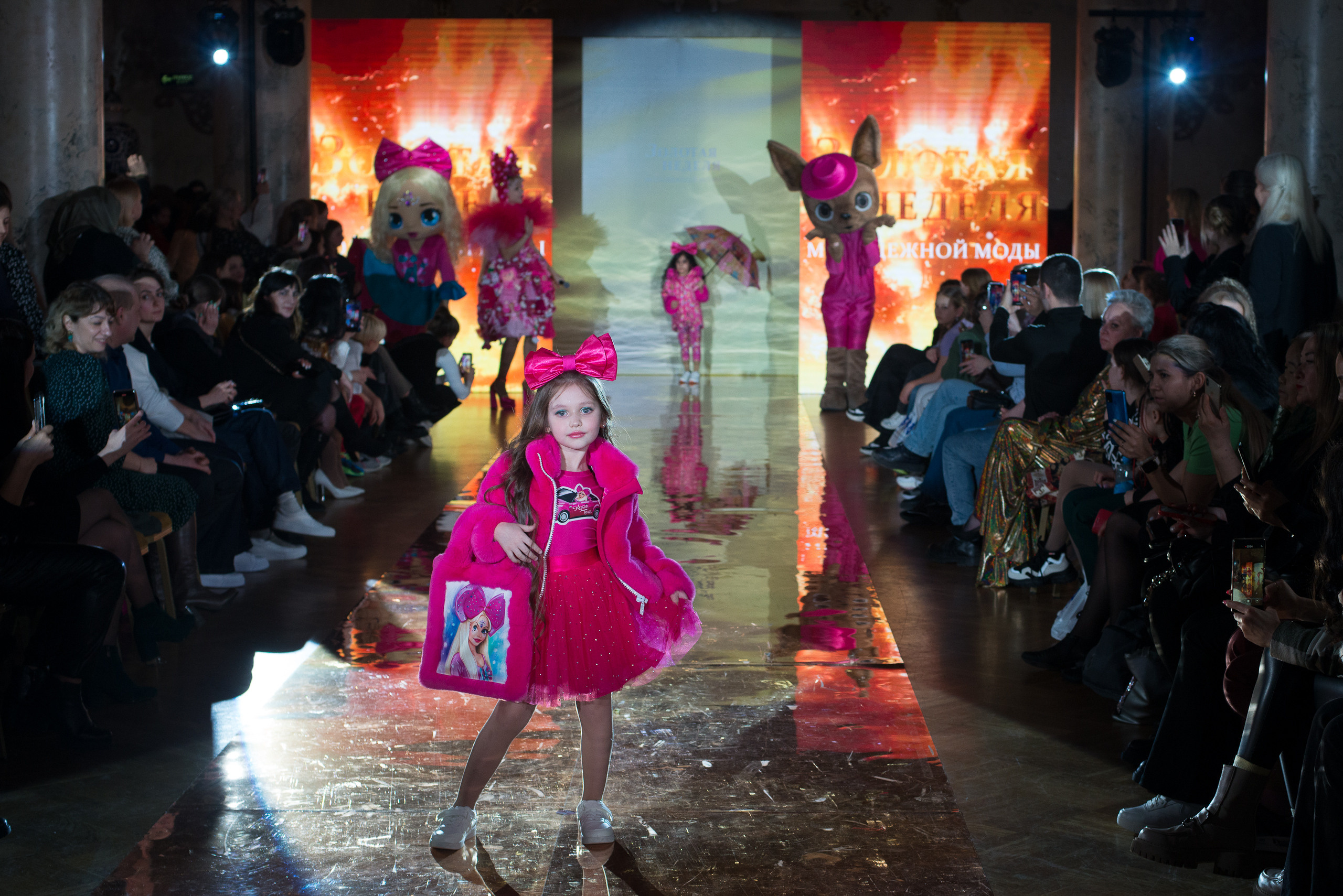 ЗОЛОТАЯ НЕДЕЛЯ молодежной моды. Портретный фотограф в Москве Алексей Михайлов