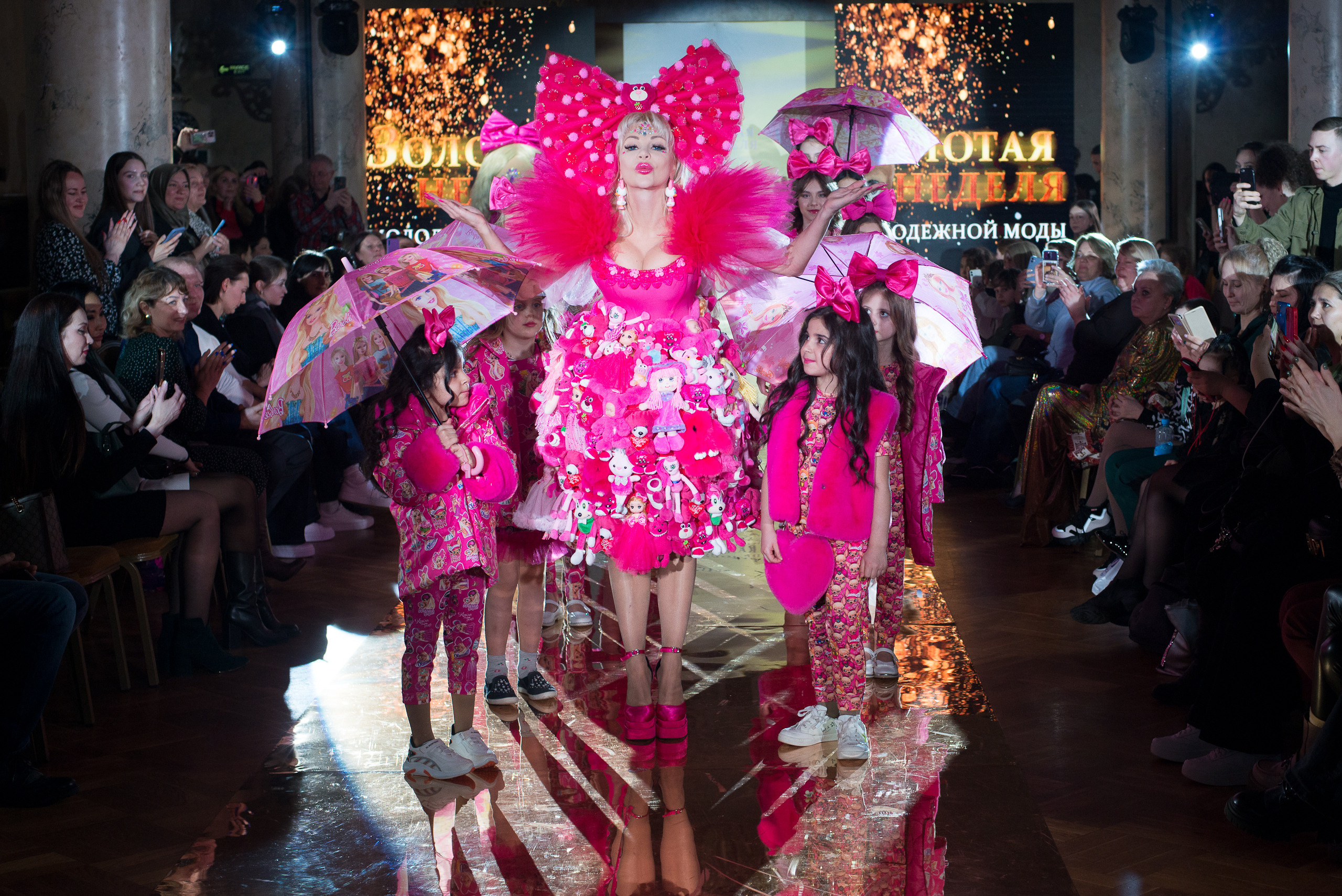ЗОЛОТАЯ НЕДЕЛЯ молодежной моды. Портретный фотограф в Москве Алексей Михайлов