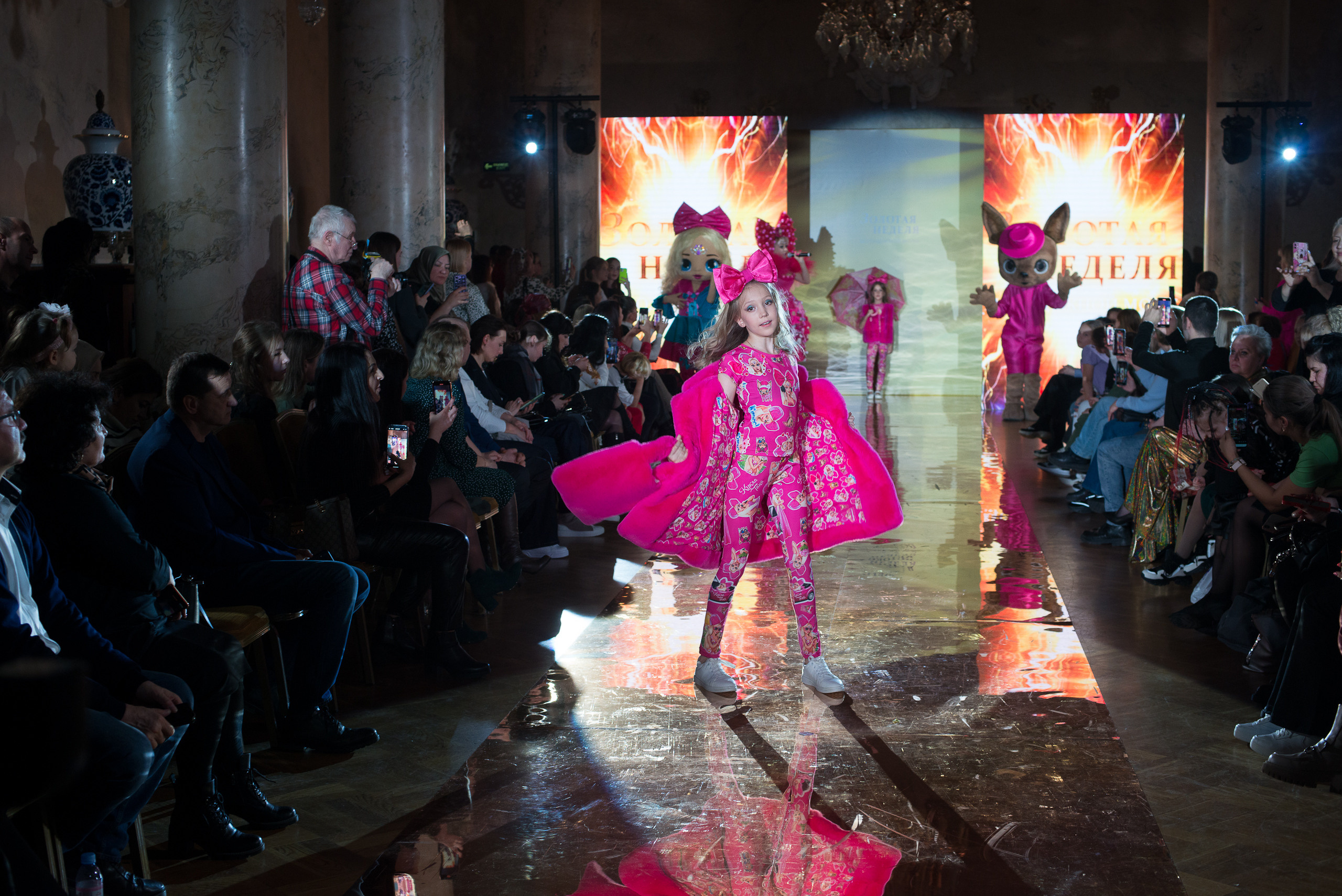 ЗОЛОТАЯ НЕДЕЛЯ молодежной моды. Портретный фотограф в Москве Алексей Михайлов