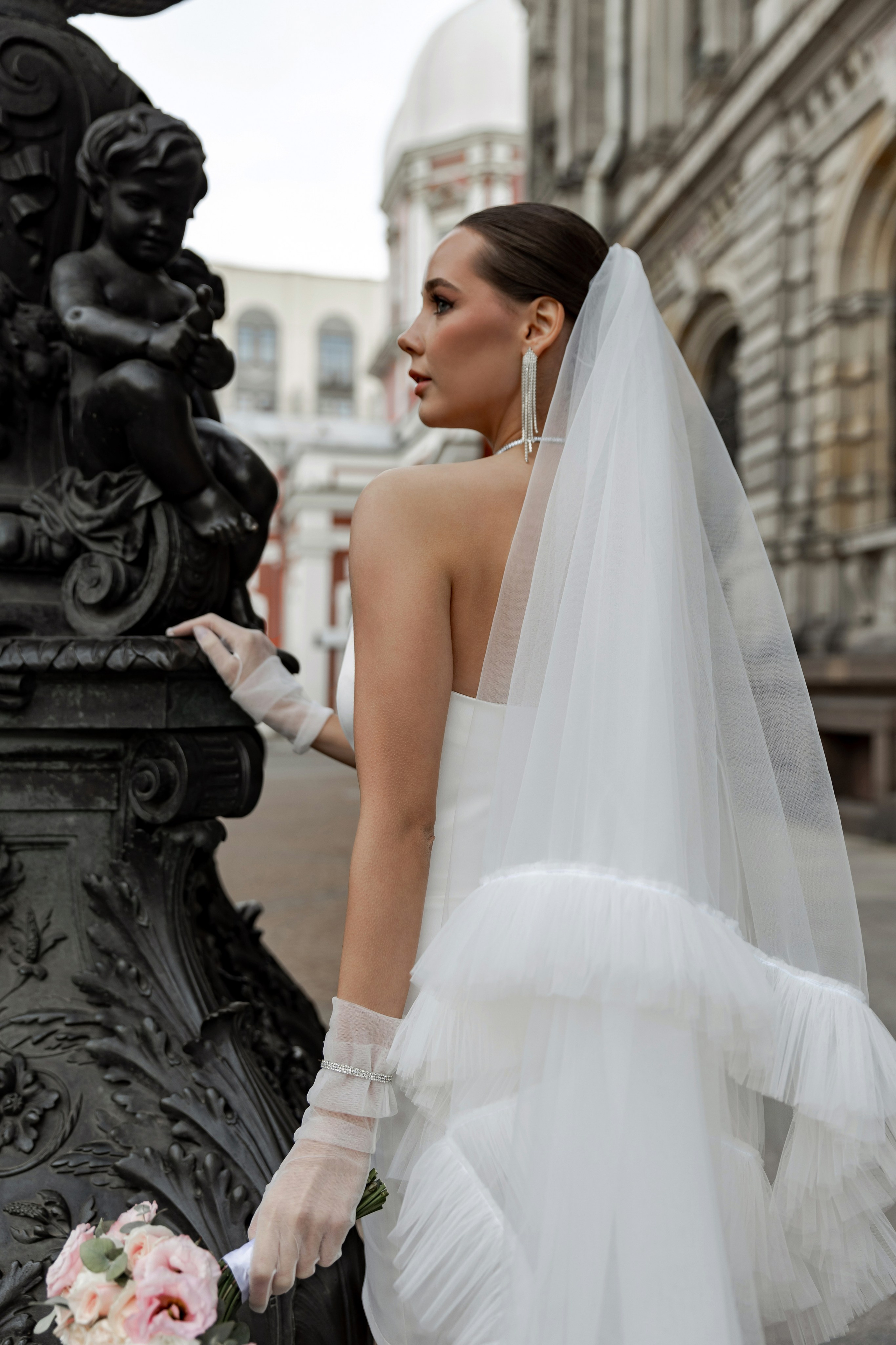 Свадьба в городе. Валерия и Тимофей. Свадебный и портретный фотограф в Санкт-Петербурге Надежда Чечулина