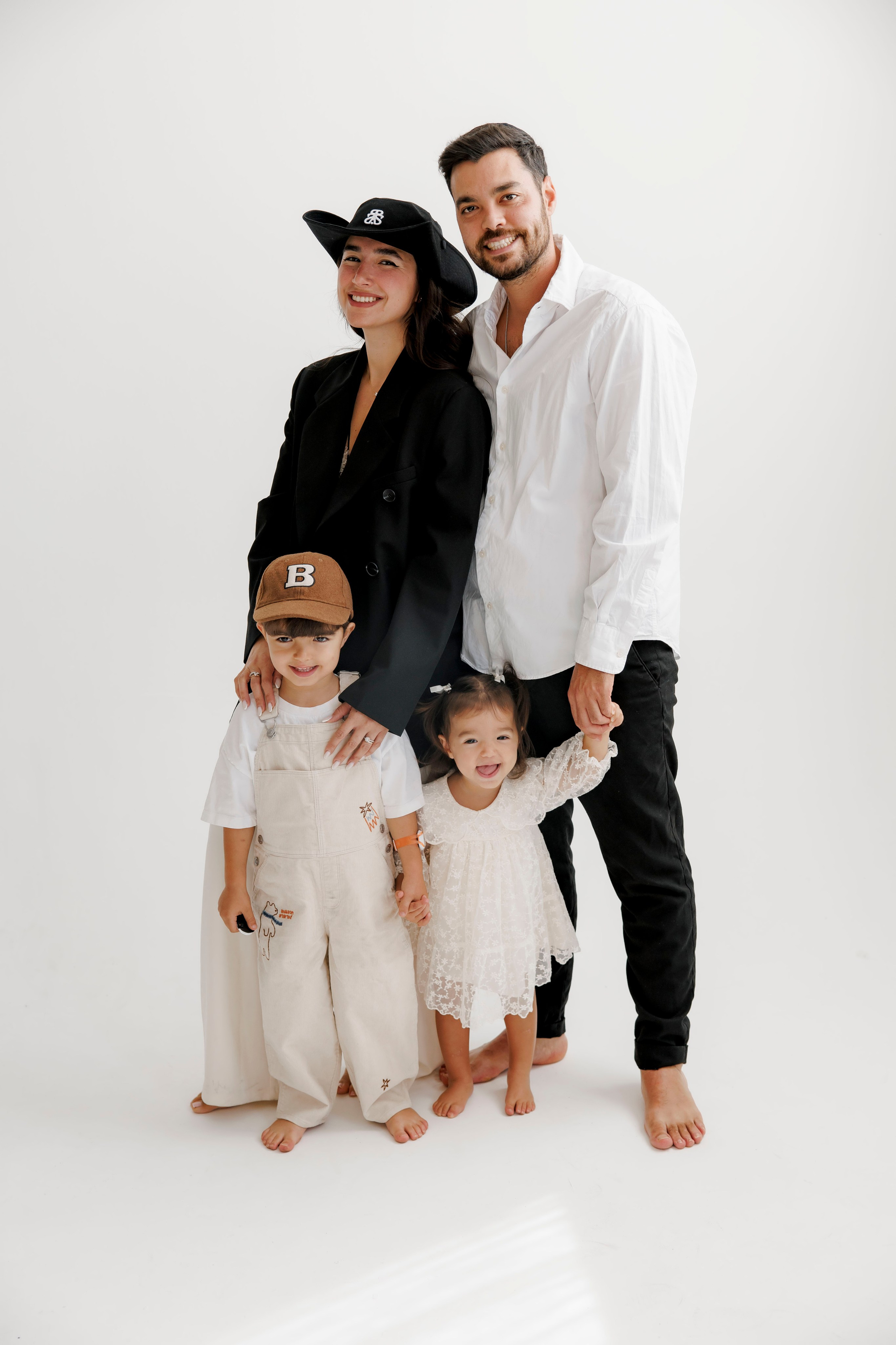 Family photoshoot inside the studio. Wedding and family photographer