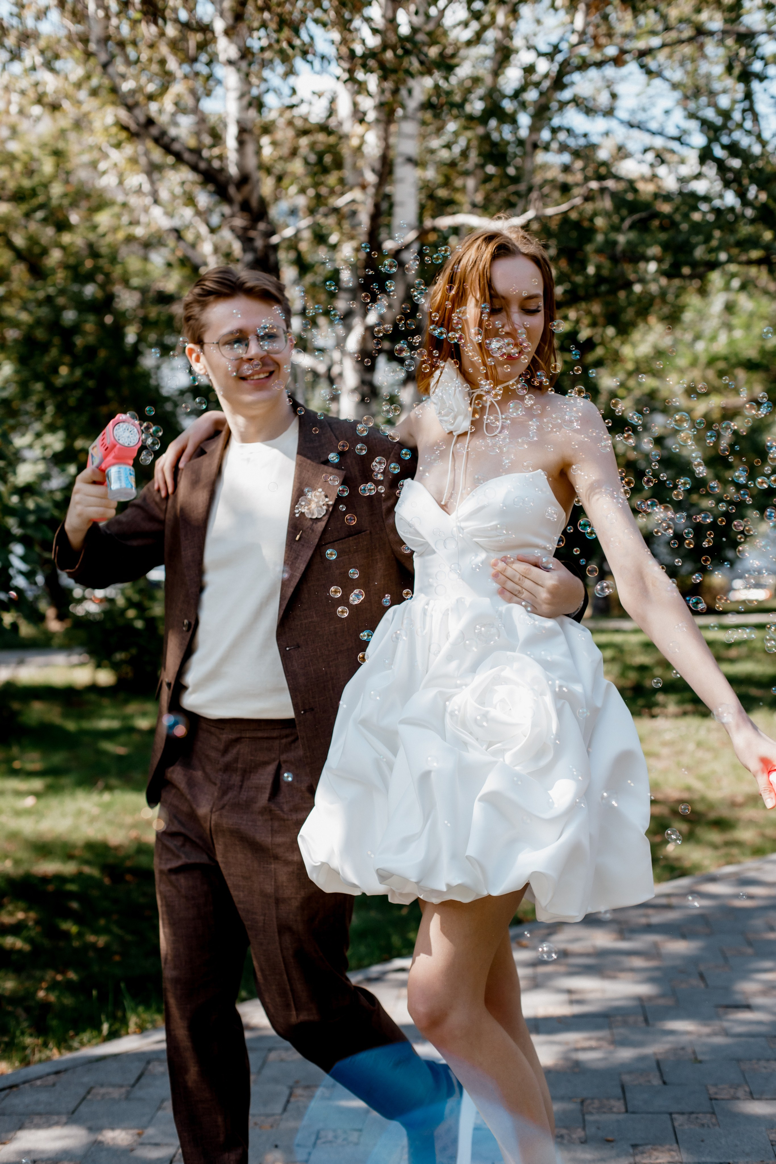 Оперный театр парк. Свадебный и семейный фотограф Екатеринбург Настя Саедгалина