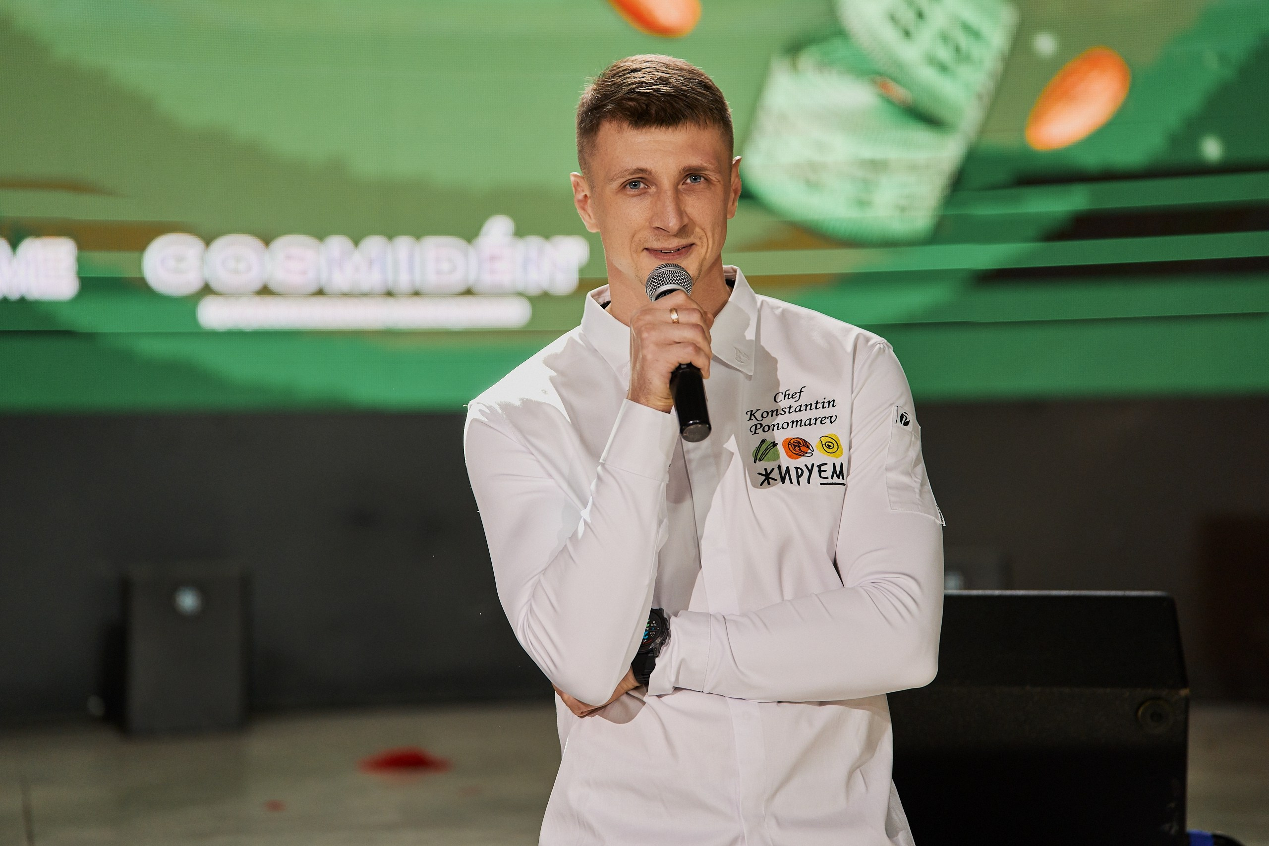 «Жирный бал». Матвей Яворский — фотограф в Челябинске