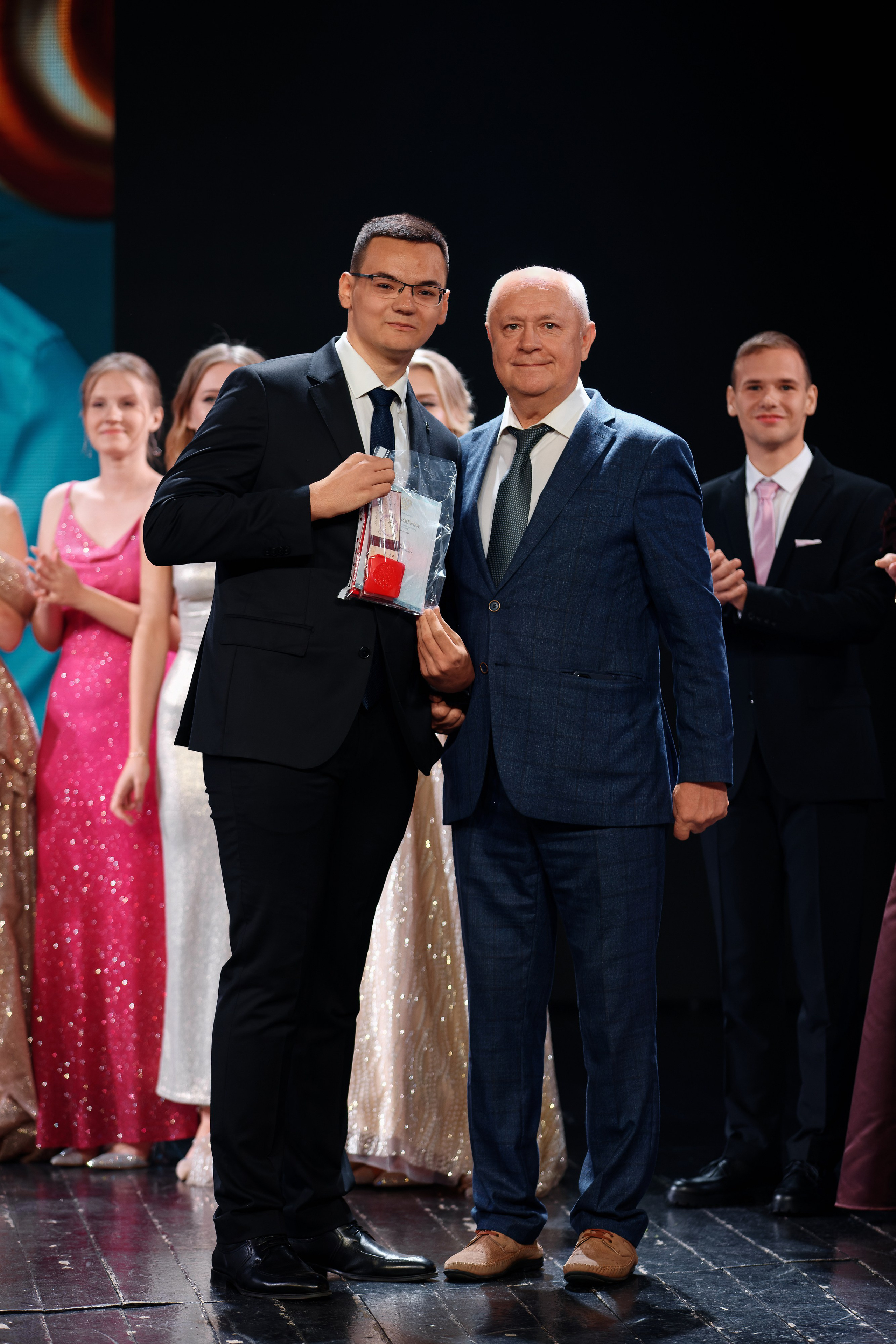 Выпускной школы 56 11Б. Семейный фотограф — Макс Белогрудов