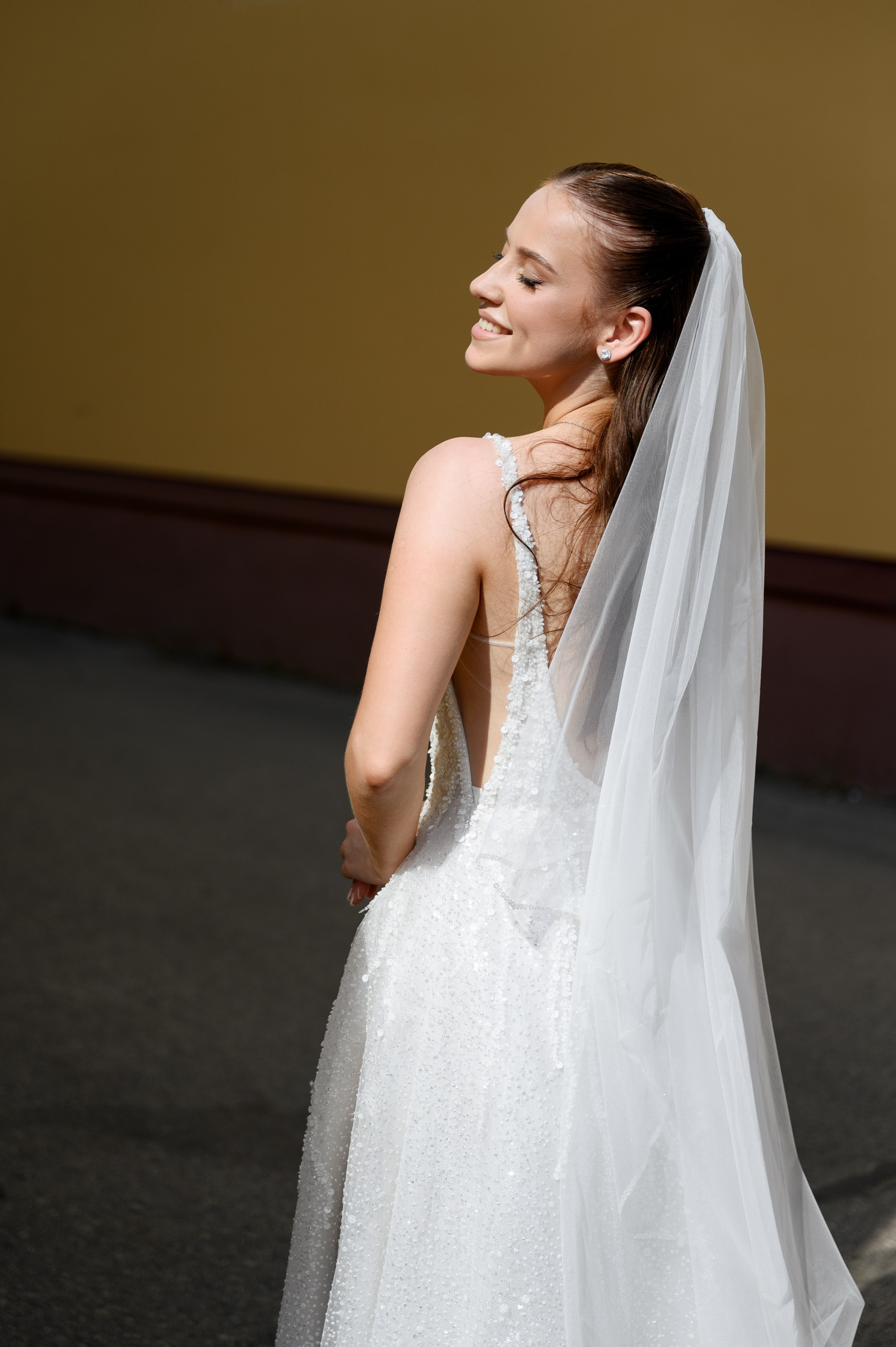 Антон и Виолета. Zhulanovilya