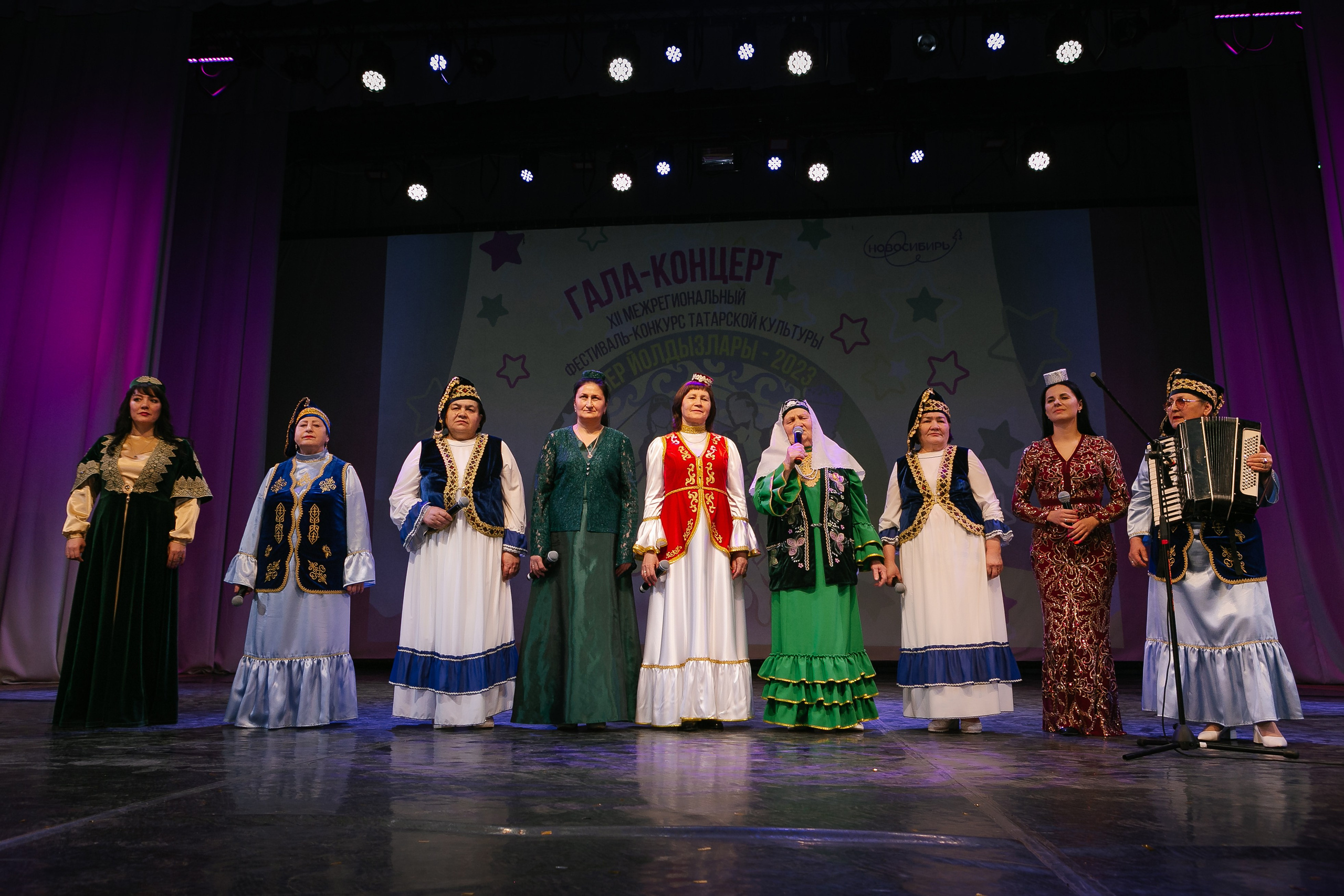 Межрегиональный фестиваль «Сибирские звезды». Контент фотограф, съемка для маркетплейсов, фуд съемка и репортажи в Новосибирске Ралия Галеева