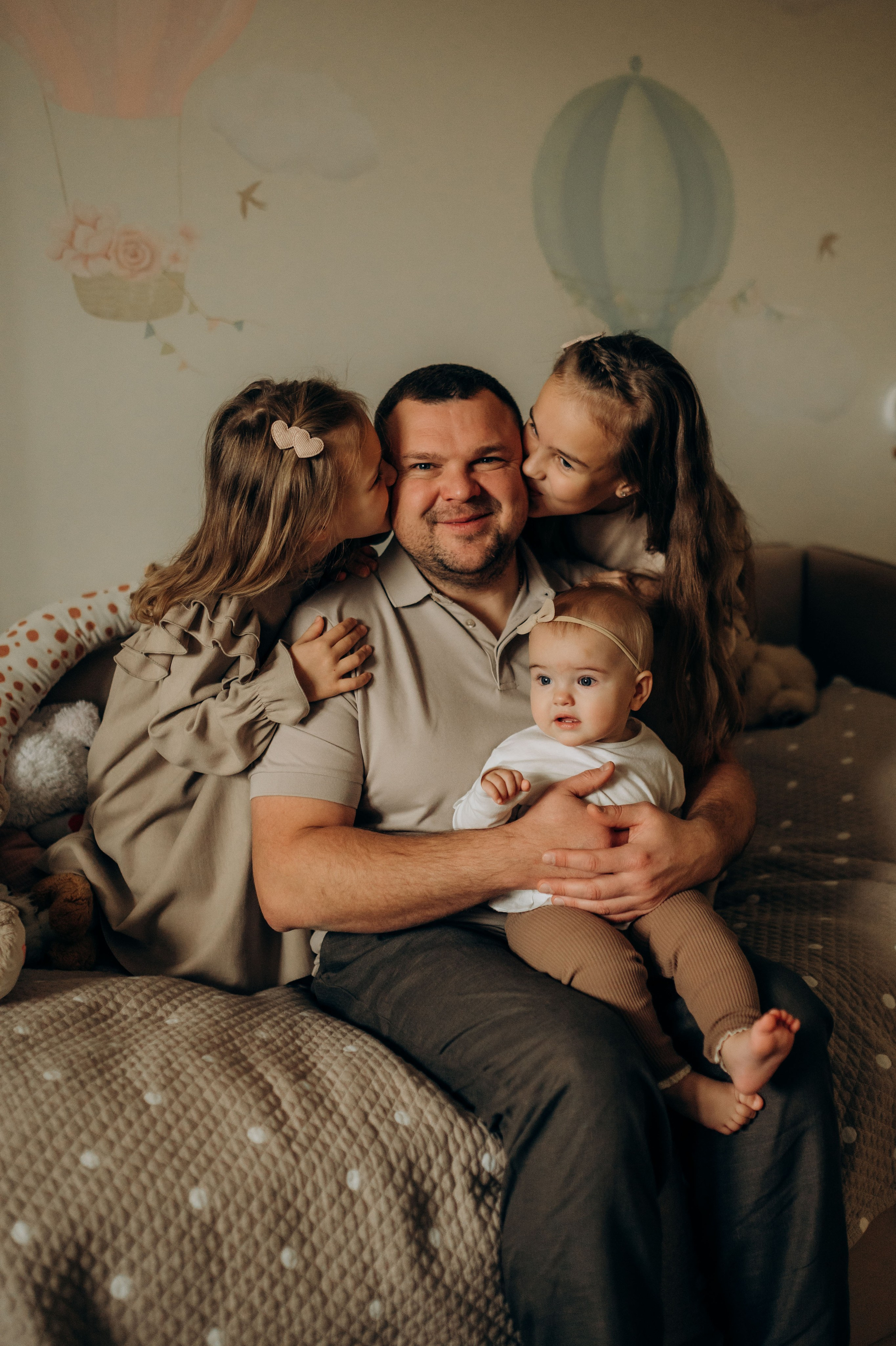 Годик младшей сестрёнке. Семейный фотограф в Домодедово и Москве Елена Пичугина