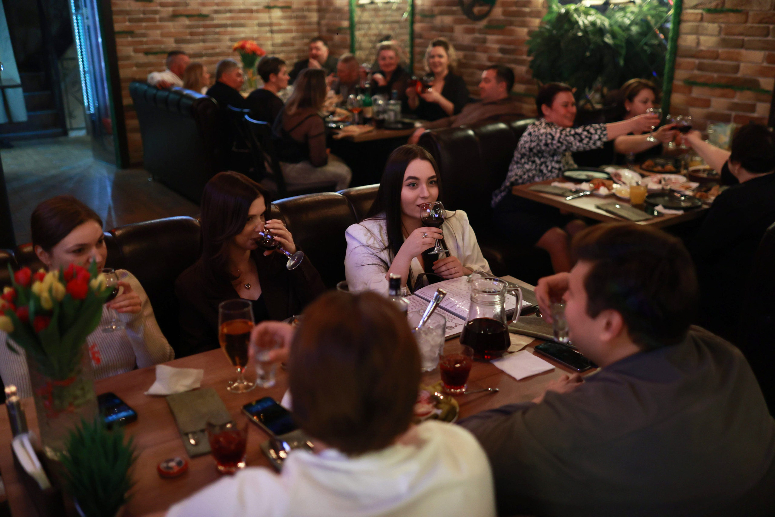 8 марта «Инжир». Andrey Pospelove. Фотограф в Саратове