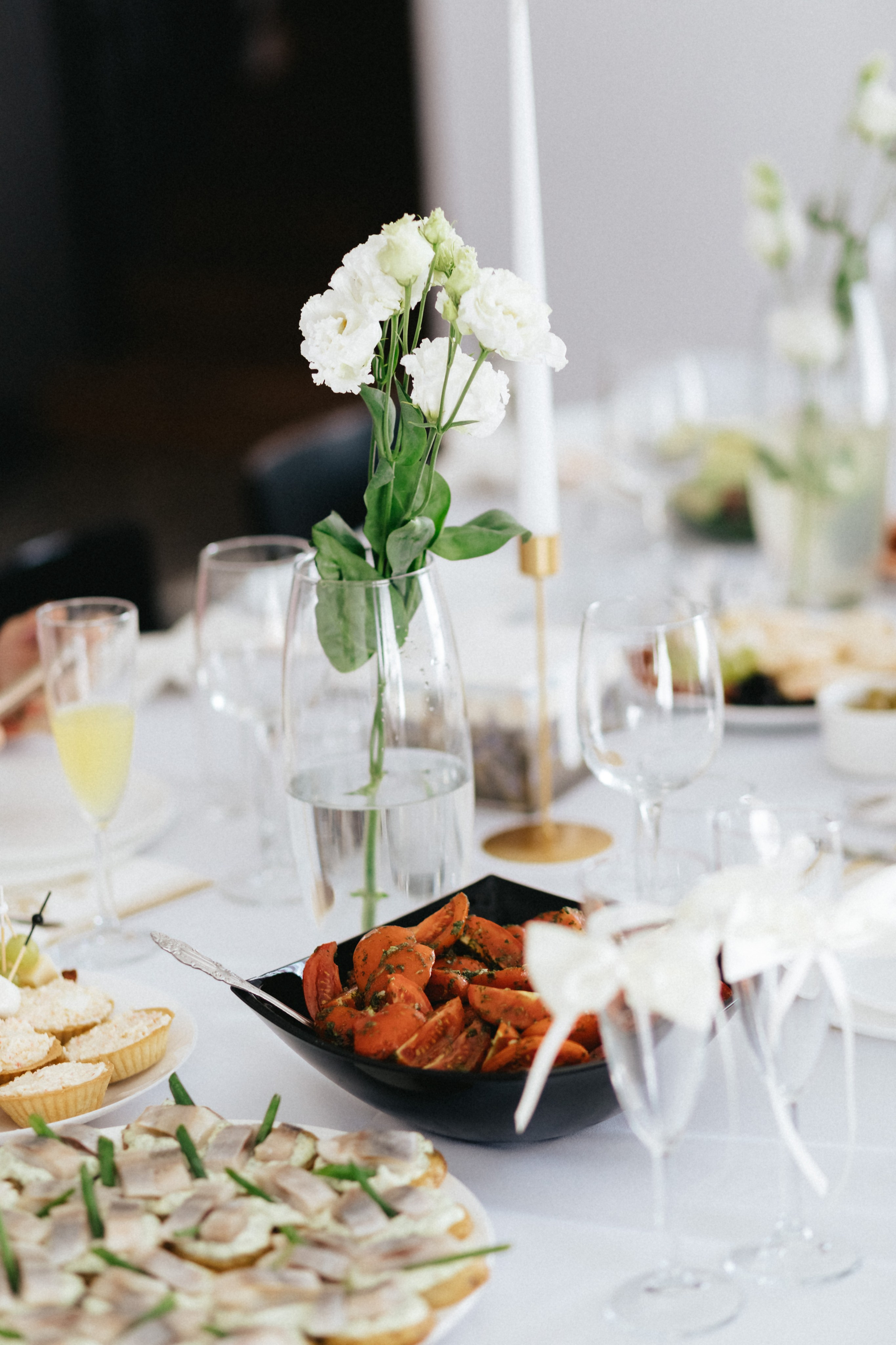 Лиза и Сережа. Роспись и тусовка в коттедже. Свадебный и портретный фотограф в Москве Анастасия Масюк