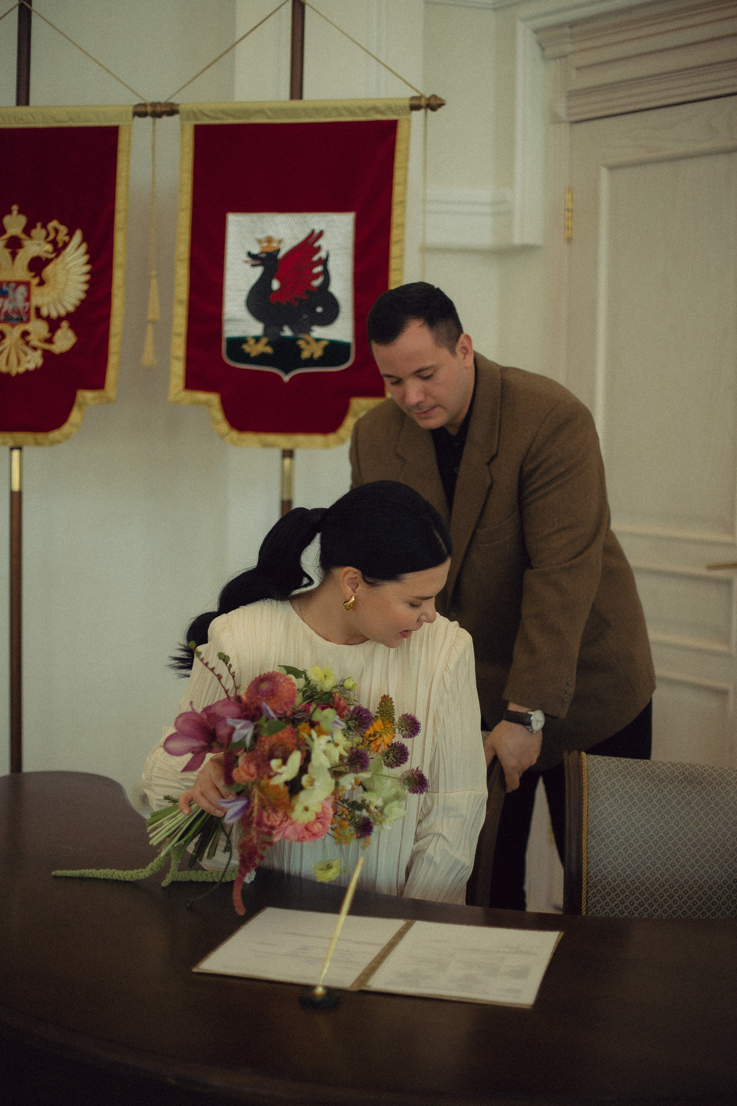 Регистрация и прогулка Софьи и Дениса. Фотограф любви в городе Казань