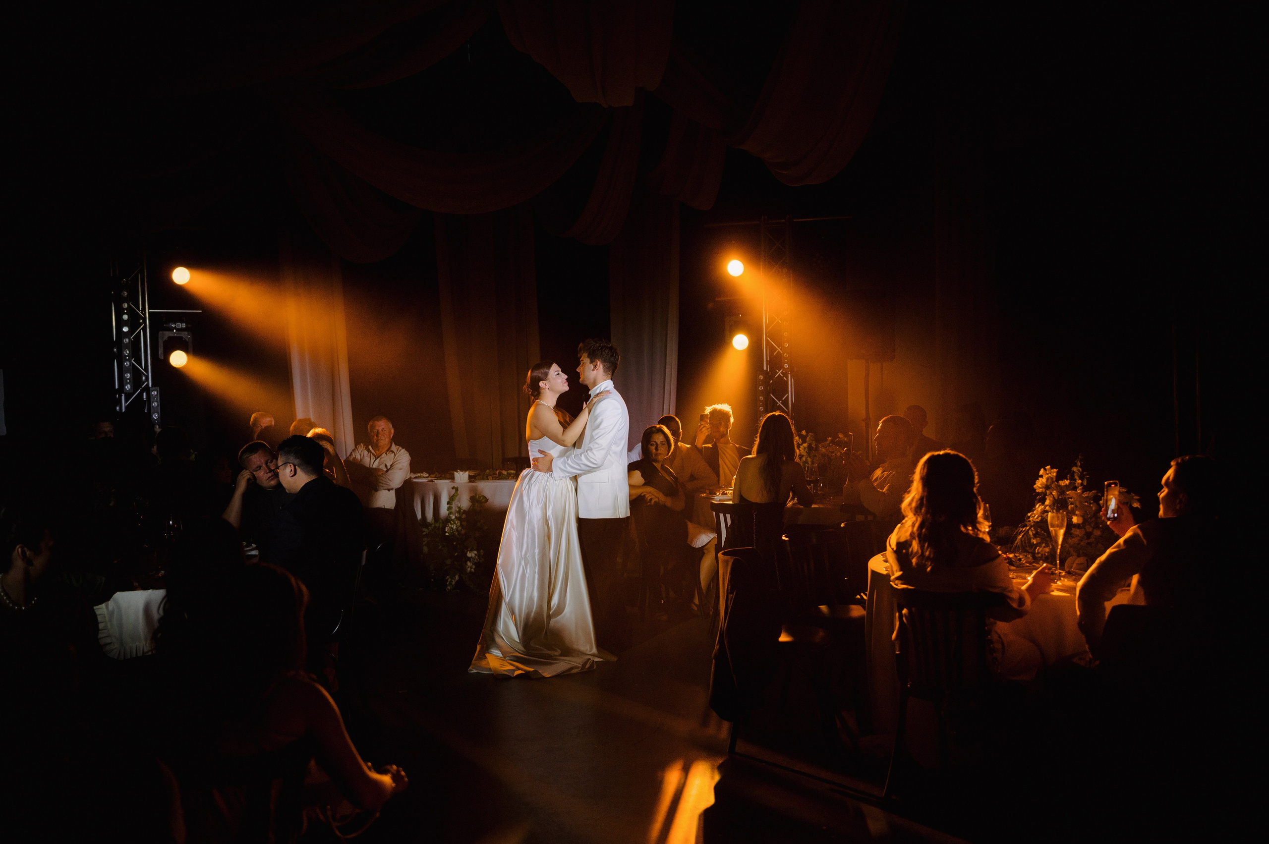 Свадебная фотосъемка в «Двор Стайки»