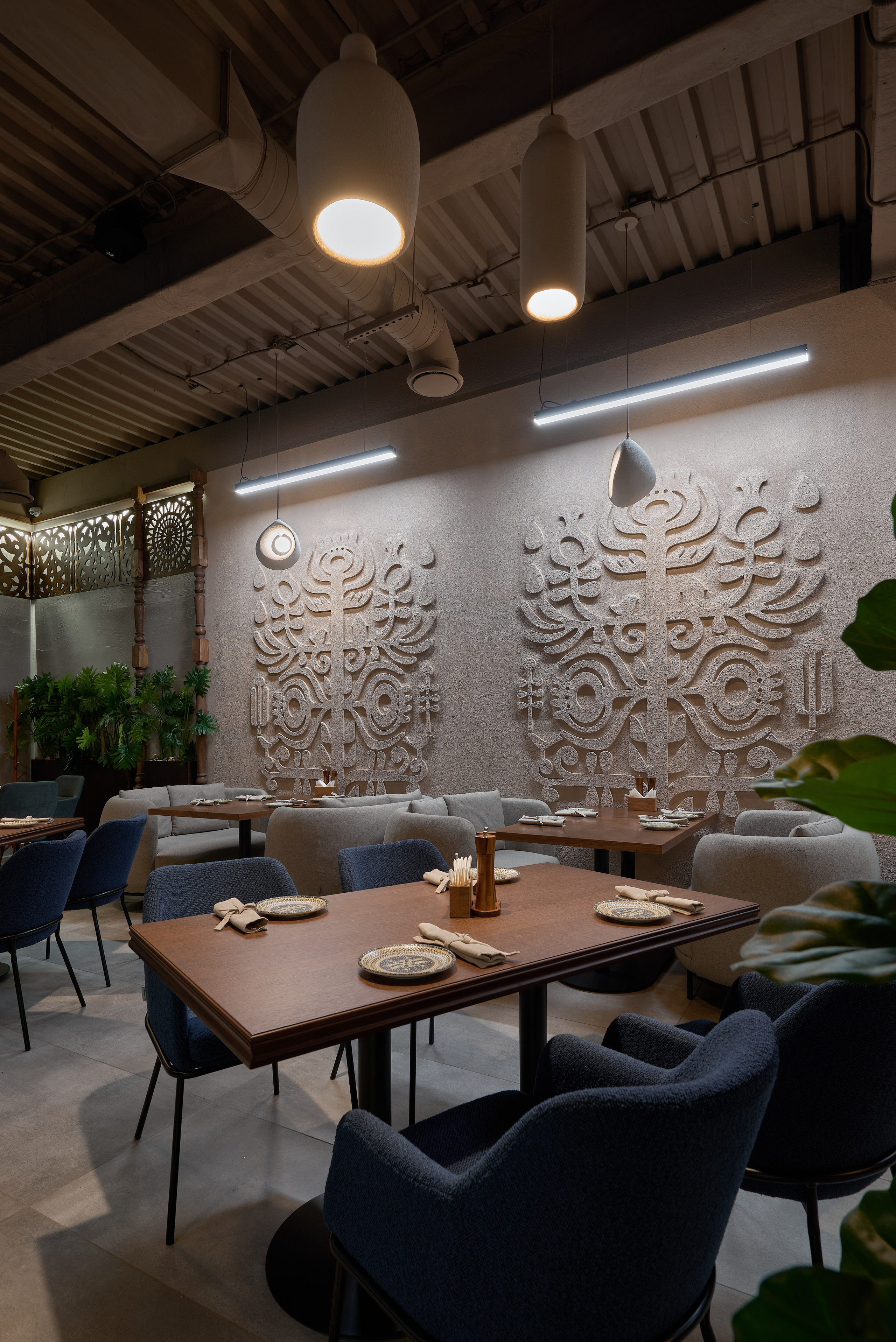 Ресторан Любимый грузинский, Магнитогорск. Абросимов Лев интерьерный и архитектурный фотограф