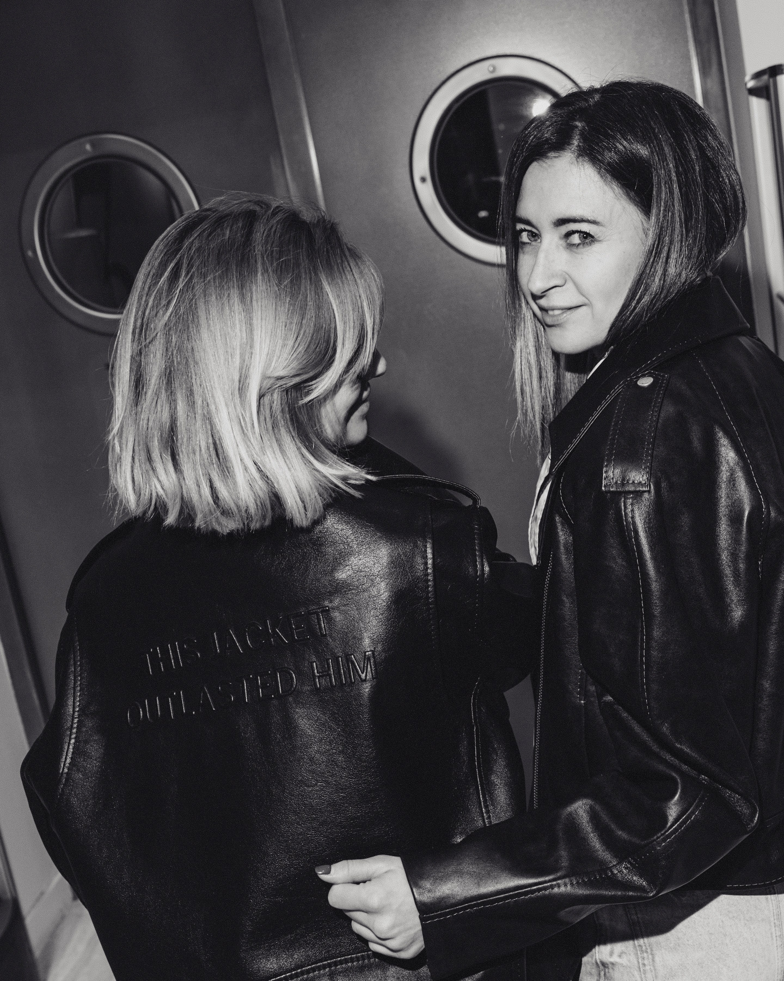 YULIA WAVE x TSVETNOY