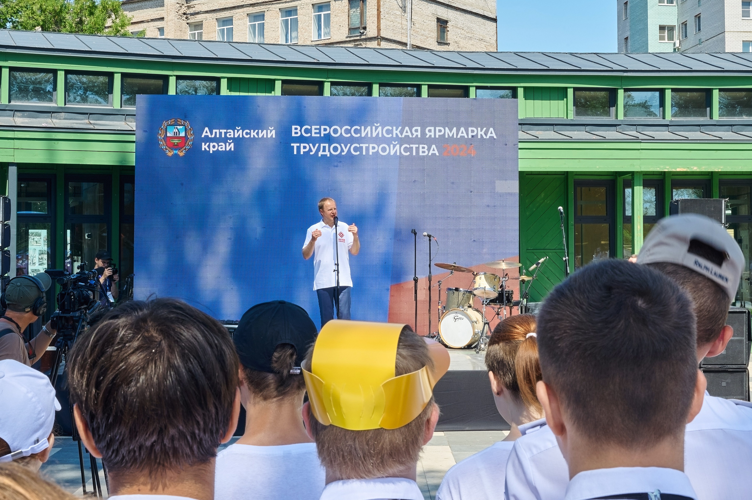 Всероссийская ярмарка трудоустройства. Фотограф Опыт Качество Скорость Горный Алтай Барнаул