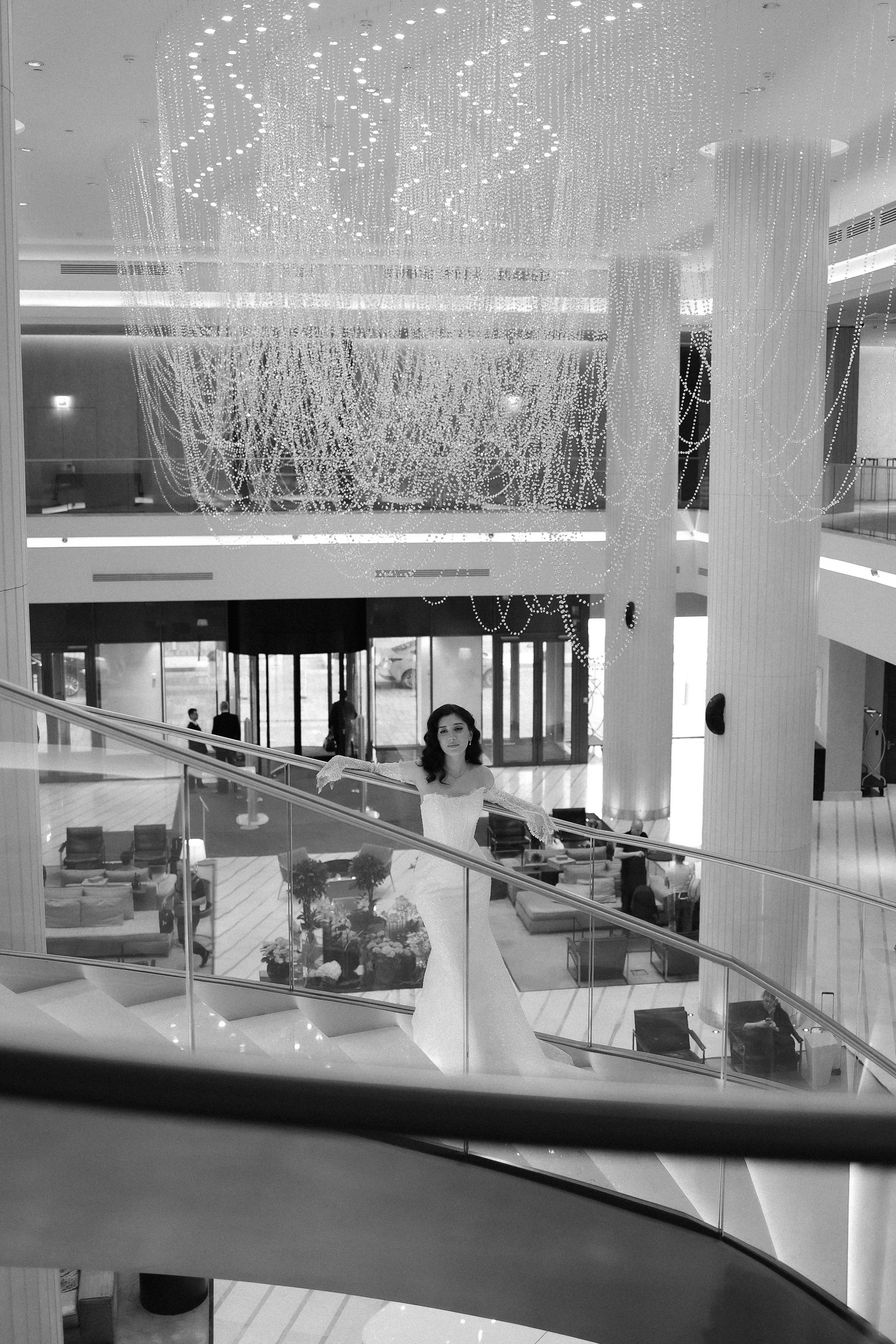 Э. + А. Hyatt Regency Moscow Petrovsky Park , венчание в Армянской апостольской церкви. Свадебный и семейный фотограф в Москве Света Снимает