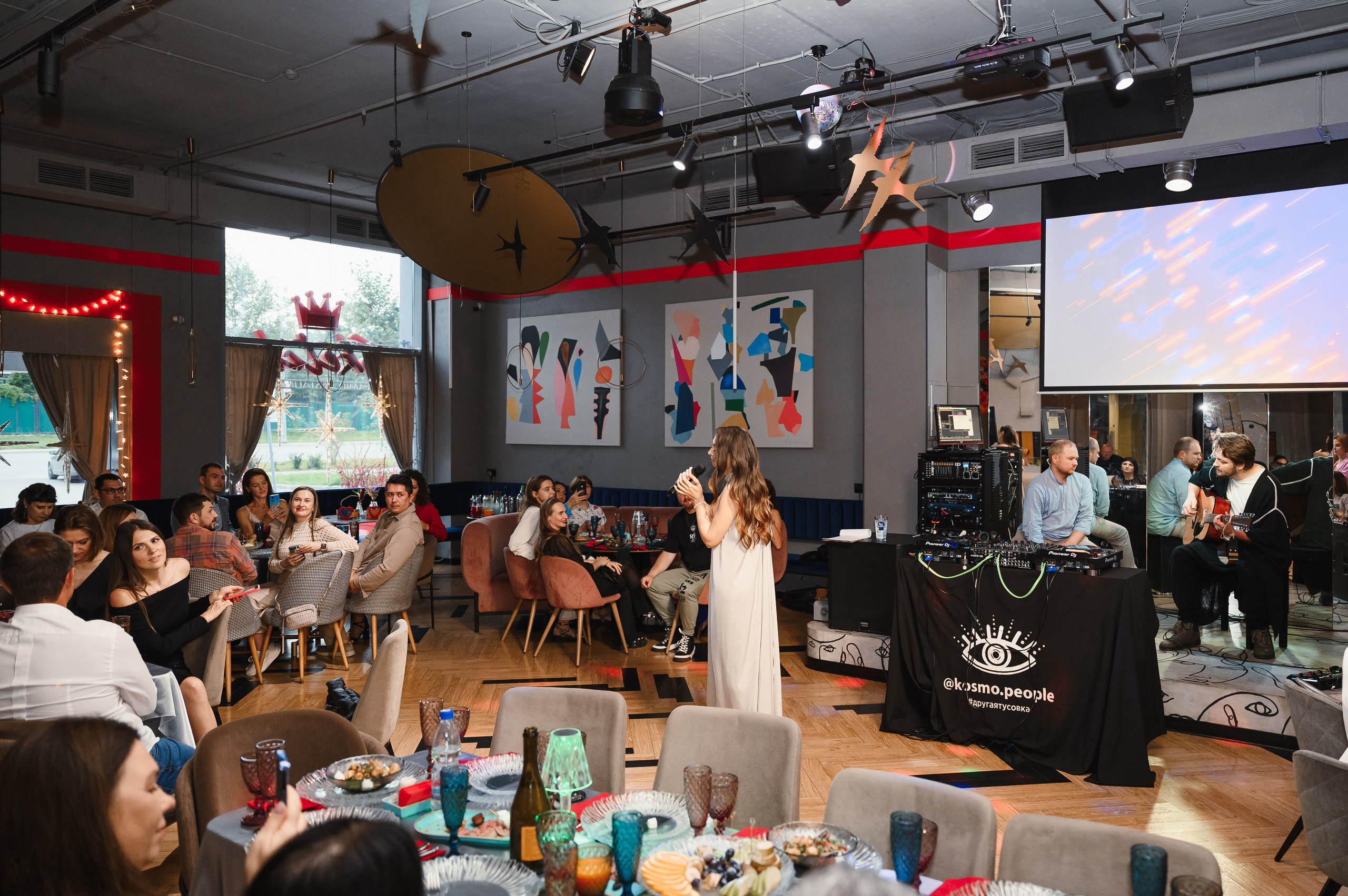 День рождения в формате выступления. Wedding and family photographer USA