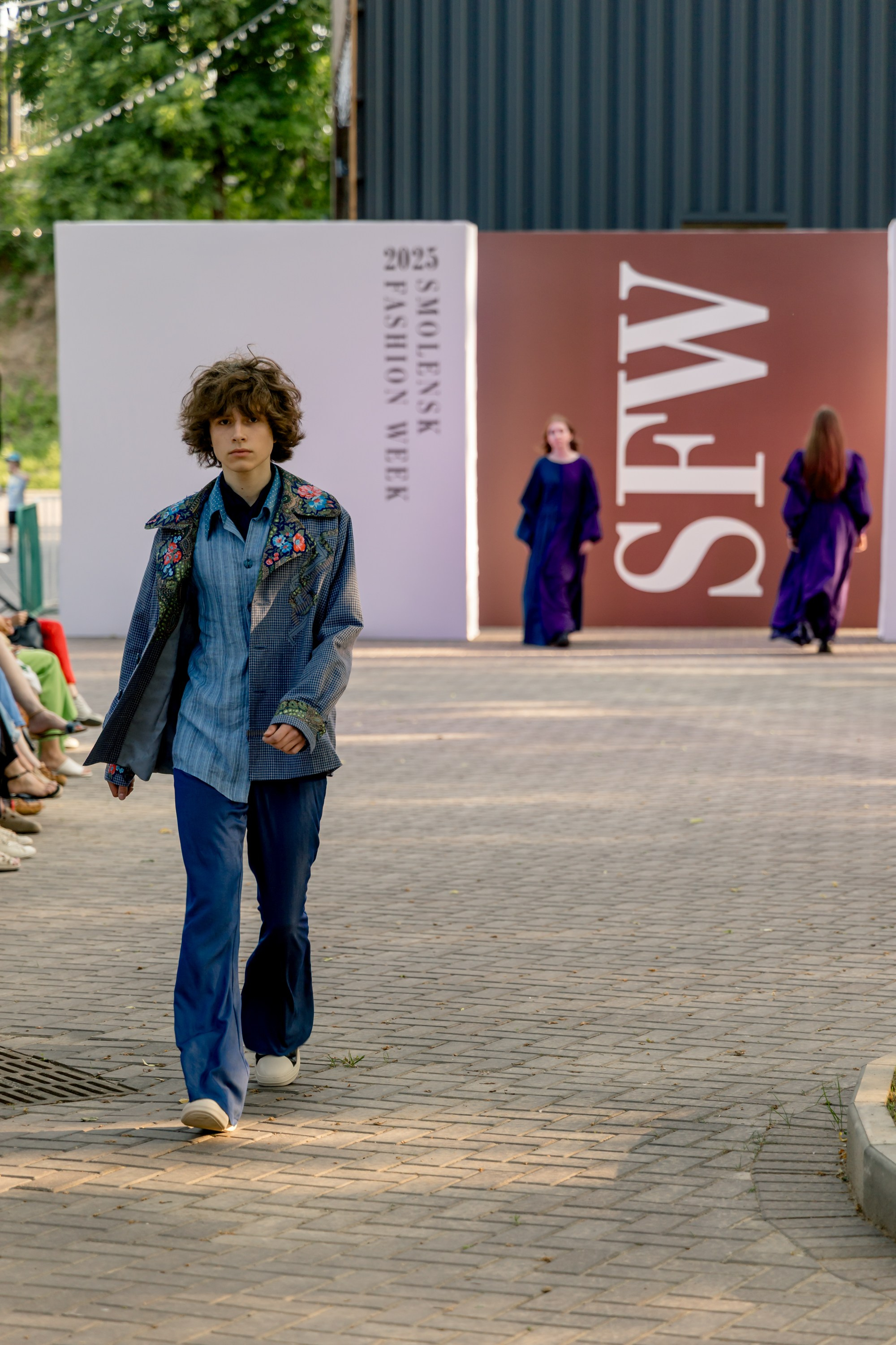 Smolensk Fashion Week 2025_показы_ДЕНЬ 1_ВЕЧЕРНИЙ ПОКАЗ_19:00. Главная