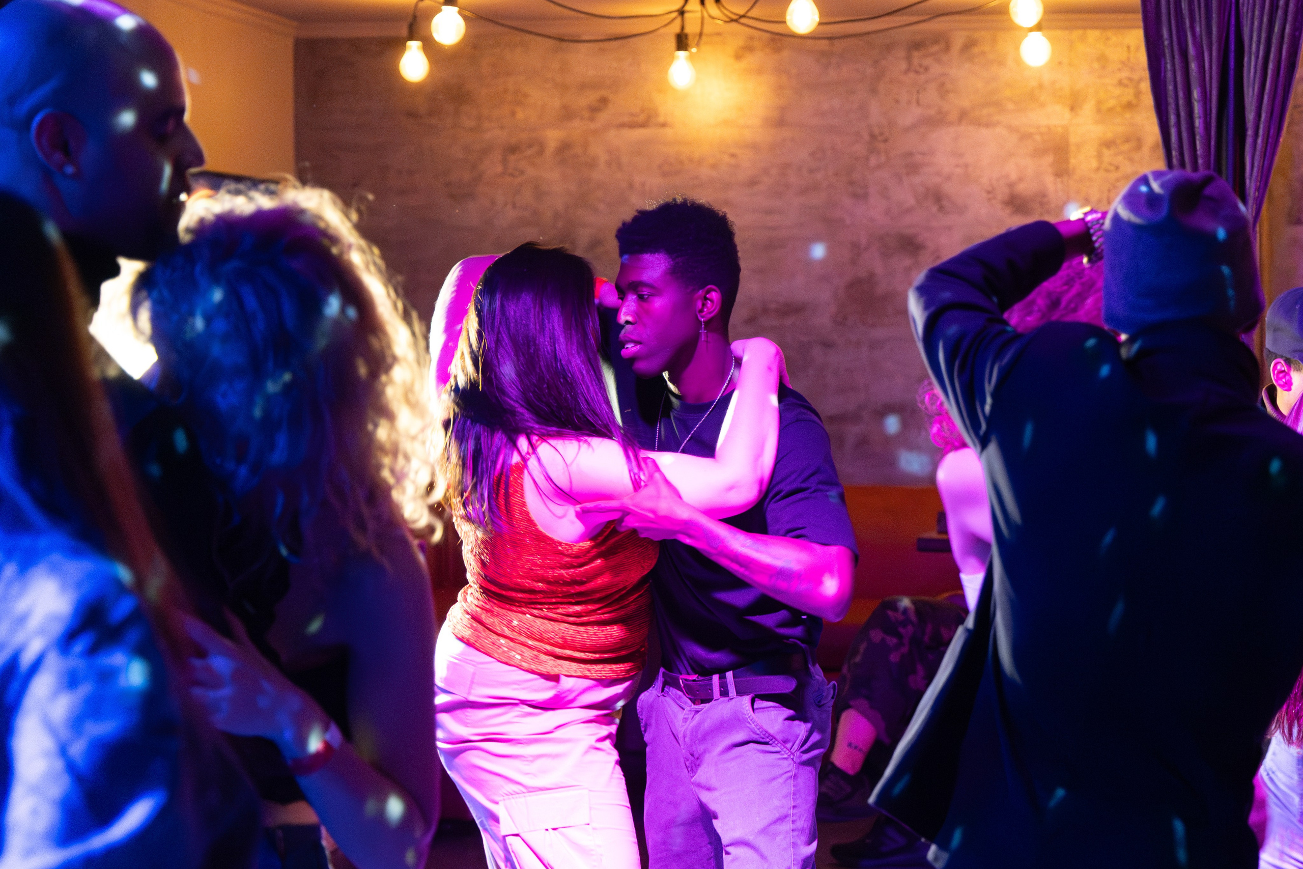 Клуб. Photomantis