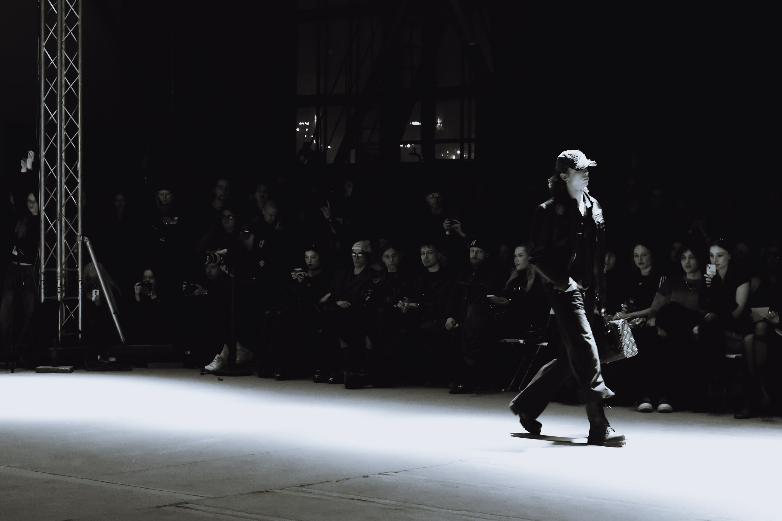 AUXI HAOS`25. Fashion Фотограф в СПб Yana Kochkina