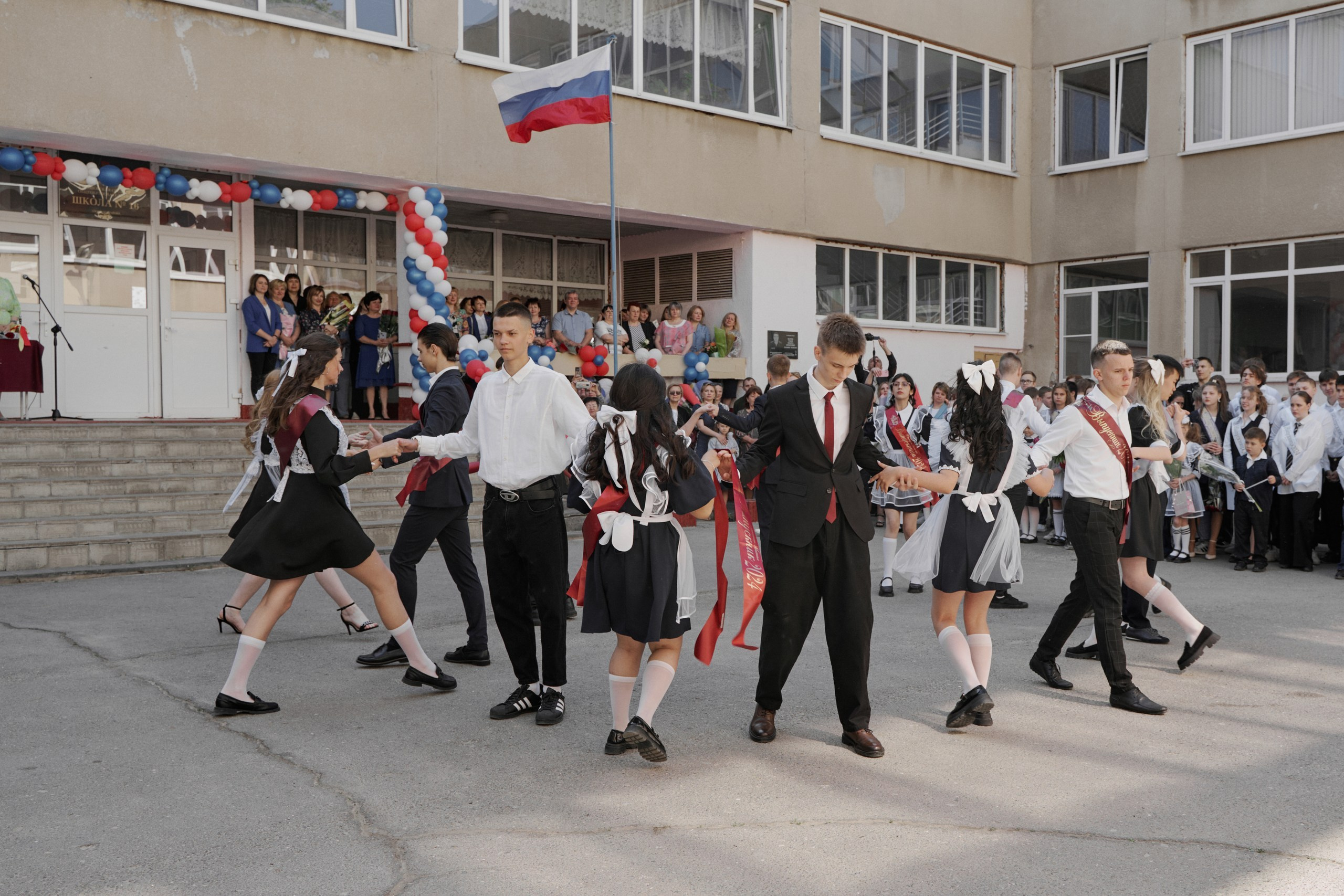 Последние звонки. Фотограф в Ростове-на-Дону Валерия Декало