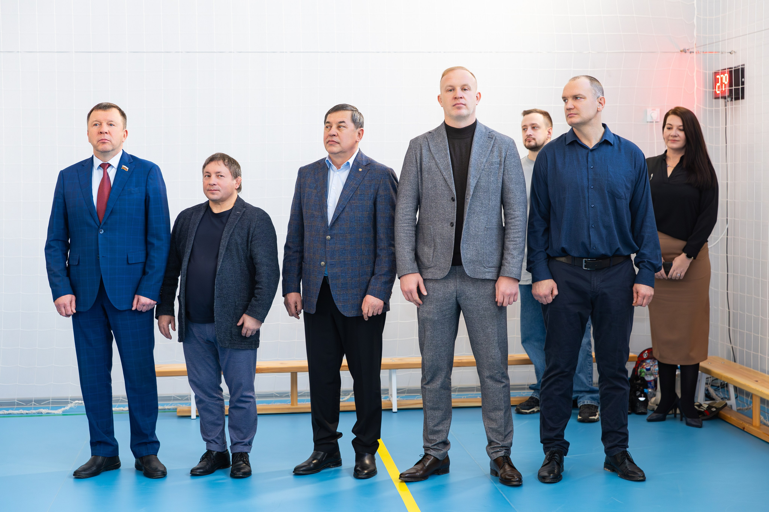 Открытия спортивного зала по вольной борьбе. В школе № 221. Фотограф Александр Поздняков  Новосибирск