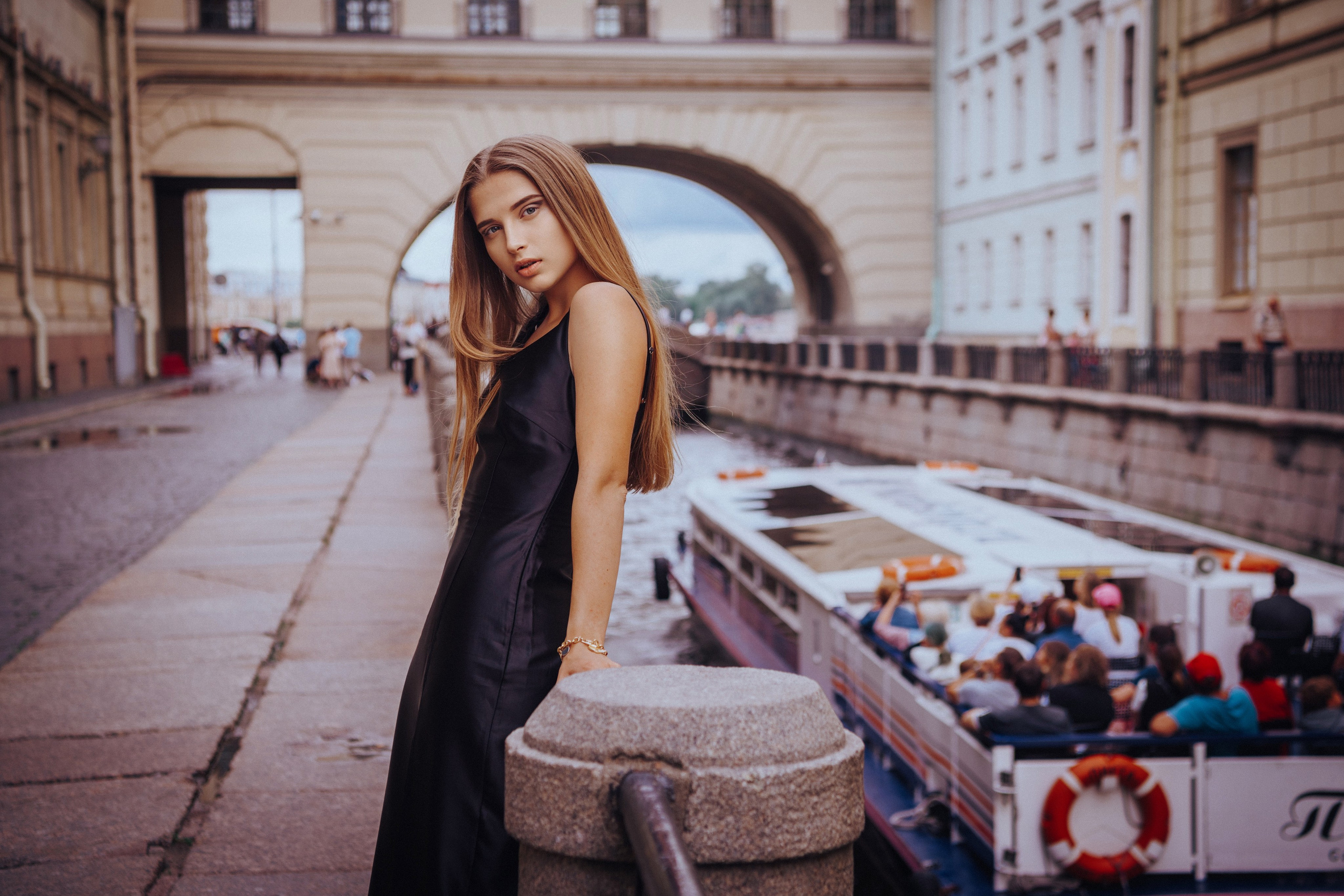 Прогулки по Питеру и Туристические маршруты. Фотограф Taliana Chastaya
