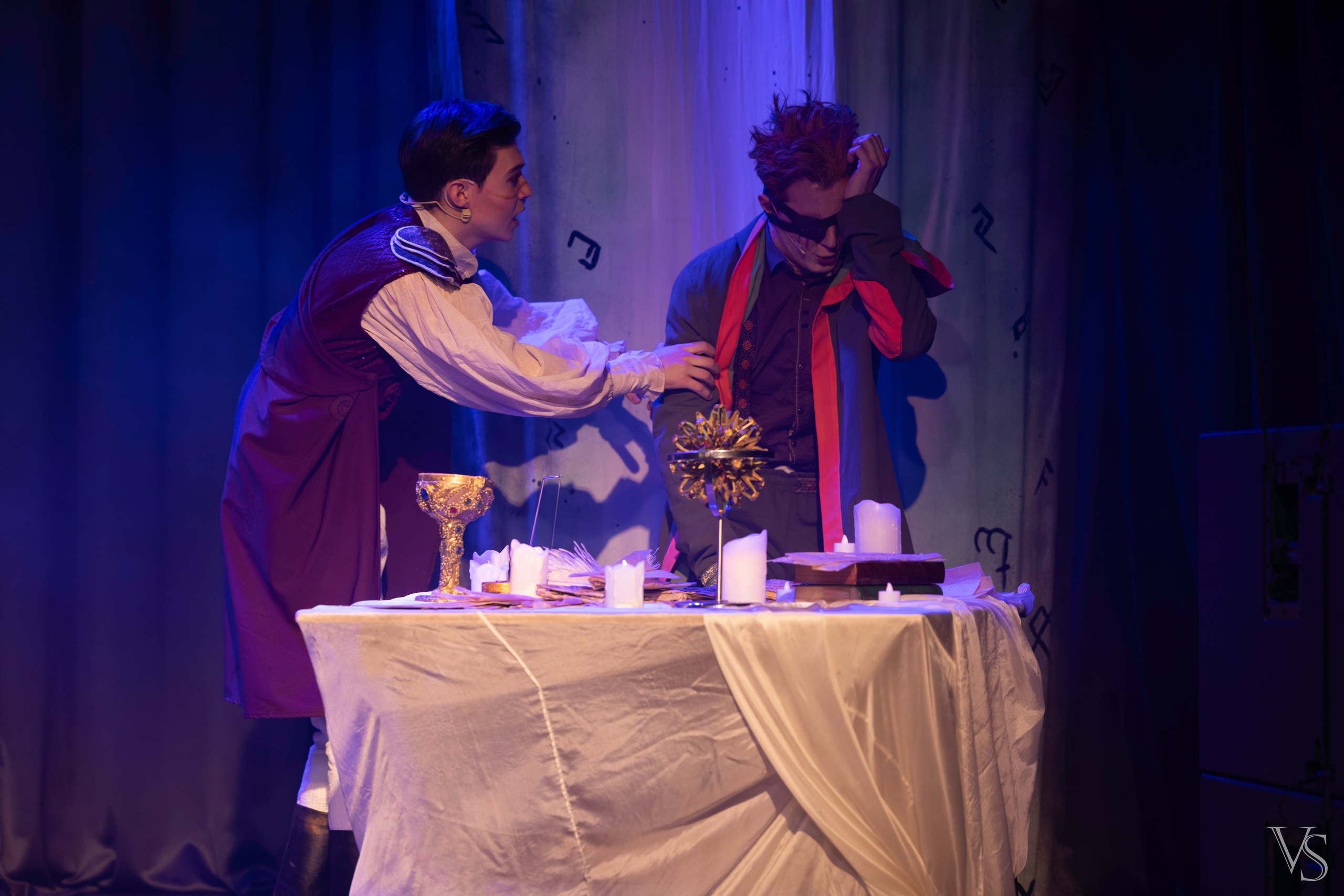 Книга стихий 25.01. Фотограф Виктор Степанов